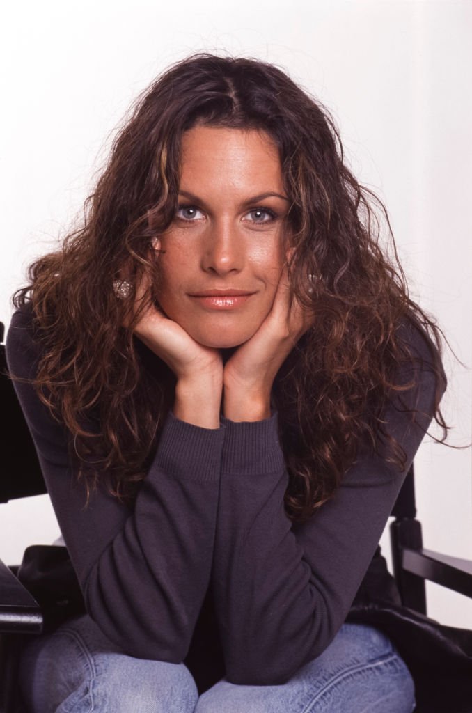 L'actrice Astrid Veillon à Paris en avril 1999, France. |Photo : Getty Images