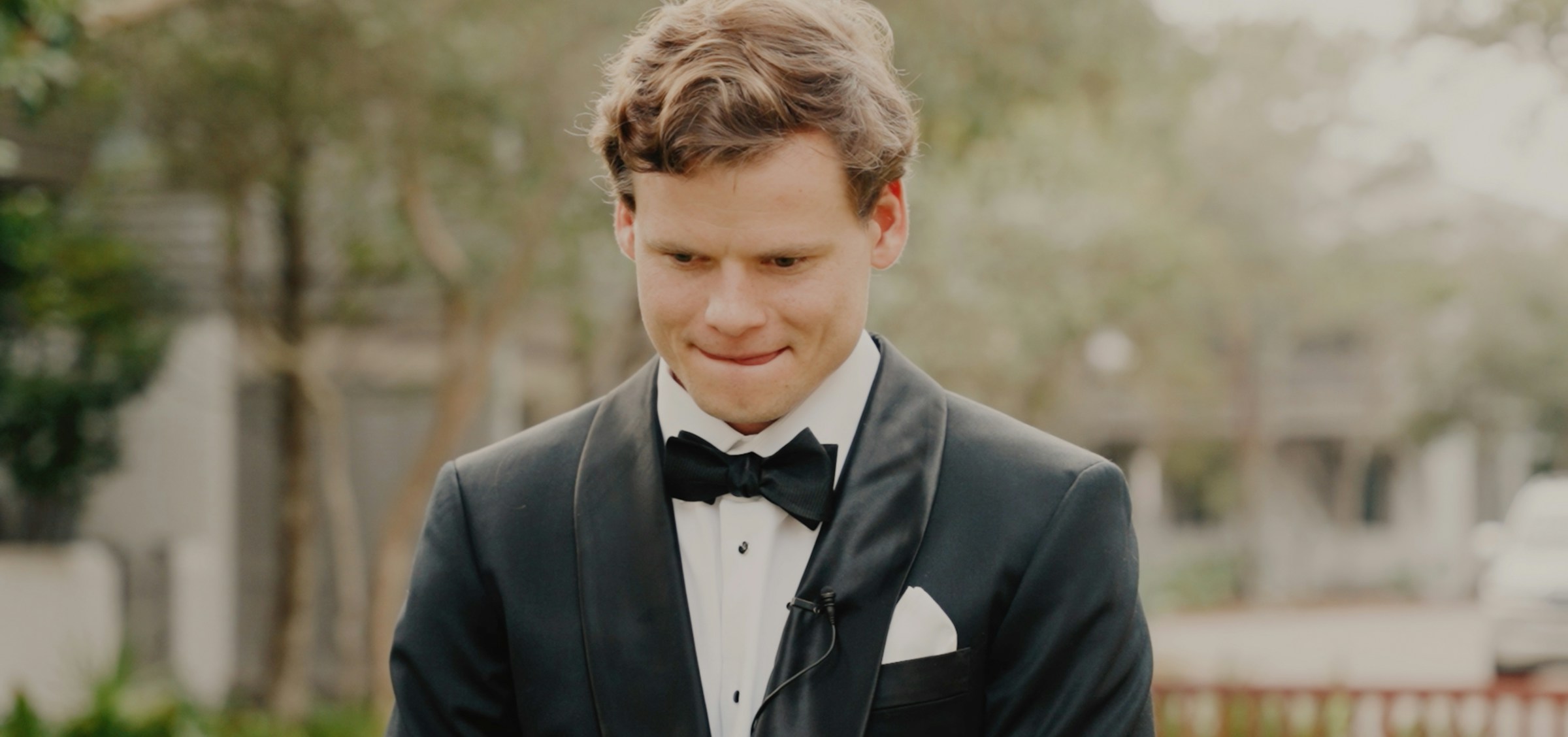 A groom looking down | Source: Unsplash