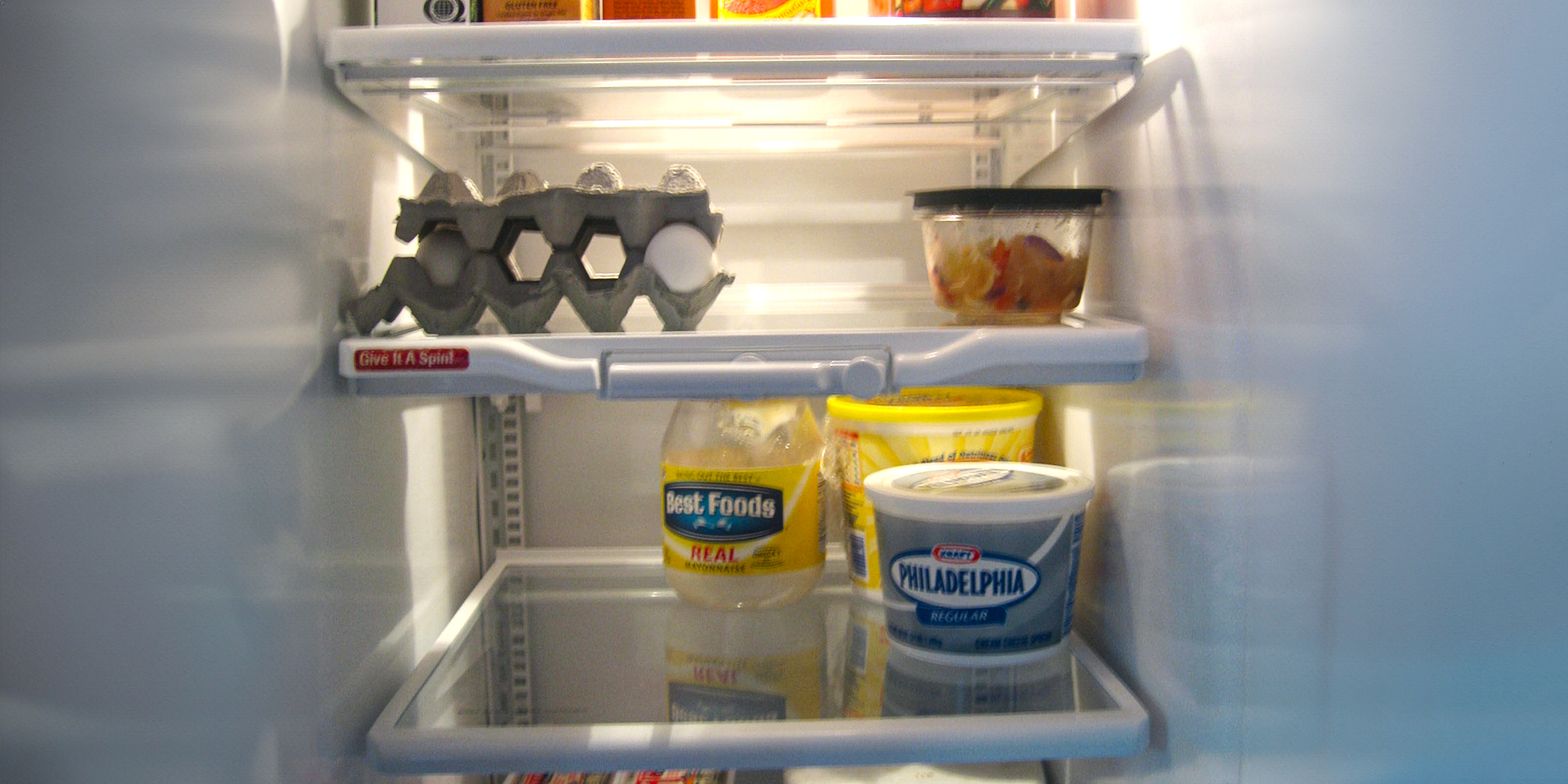 The contents of a refrigerator | Source: Flickr