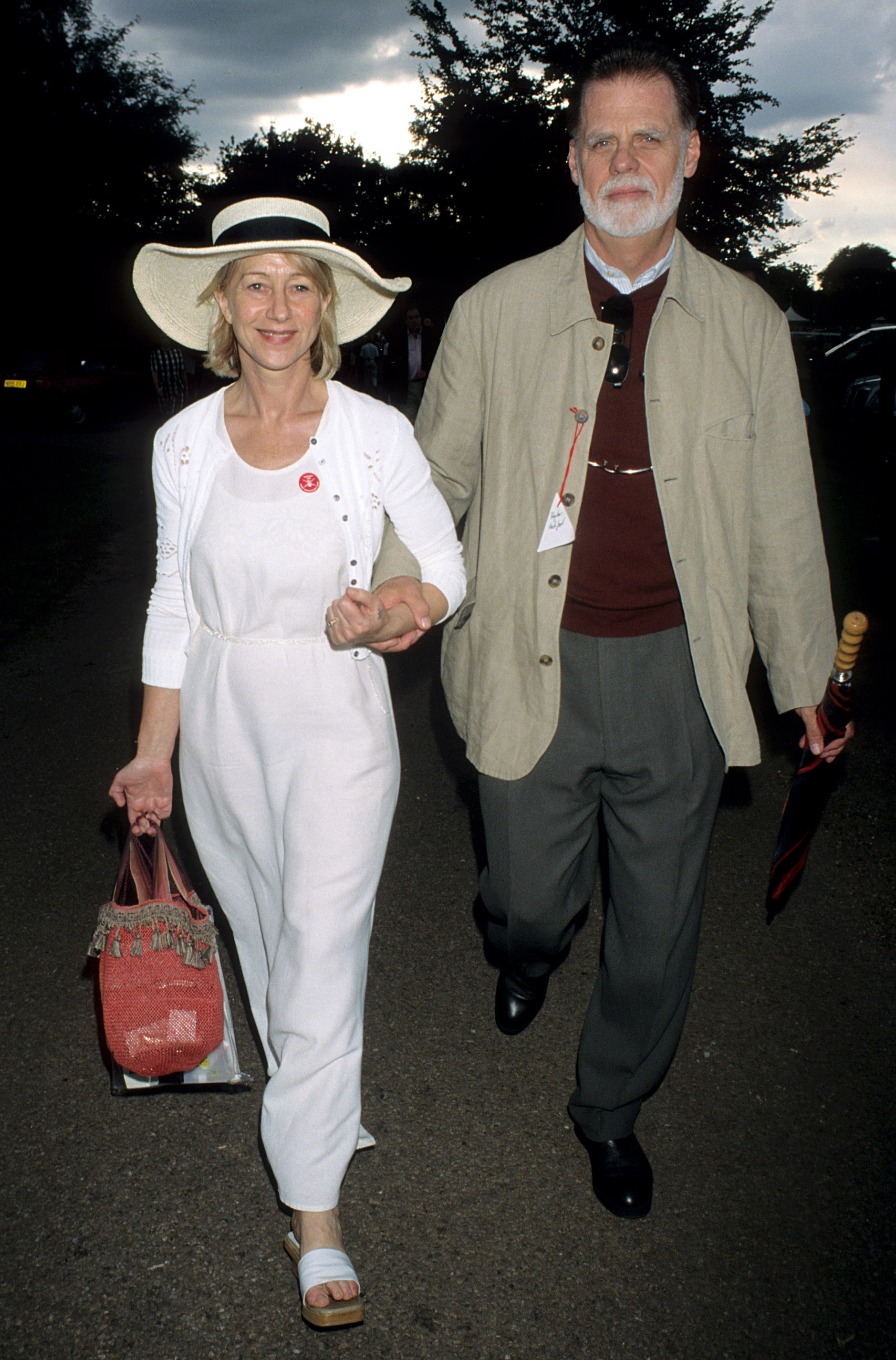 Helen Mirren and her husband Taylor Hackford at the Cartier Polo in 2000 | Source: Getty Images