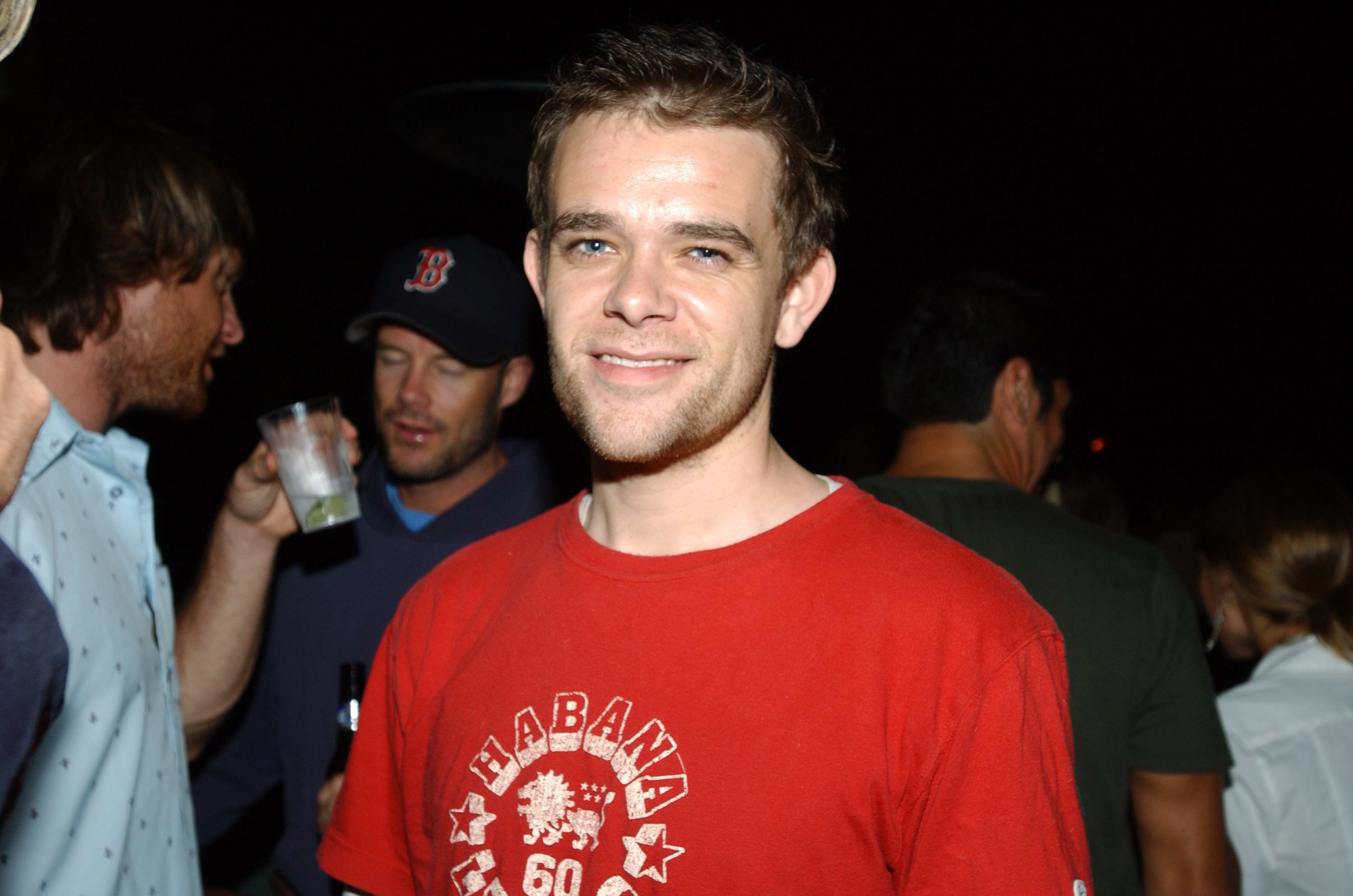 An undated photo of child star actor Nick Stahl in a red T-shirt | Photo: Getty Images
