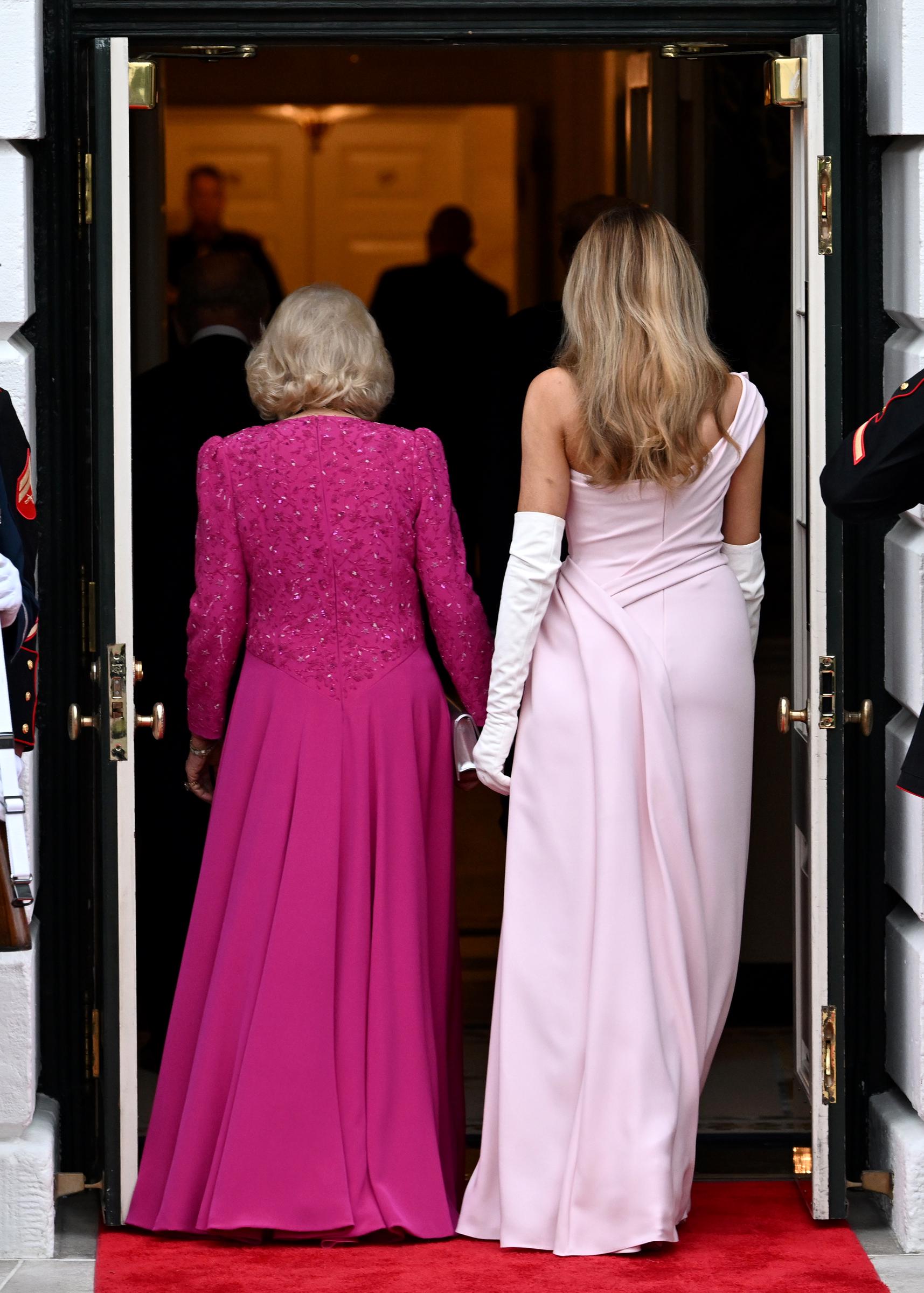 Queen Camilla and Melania Trump enter the White House for a State Dinner, April 28, 2026. | Source: Getty Images