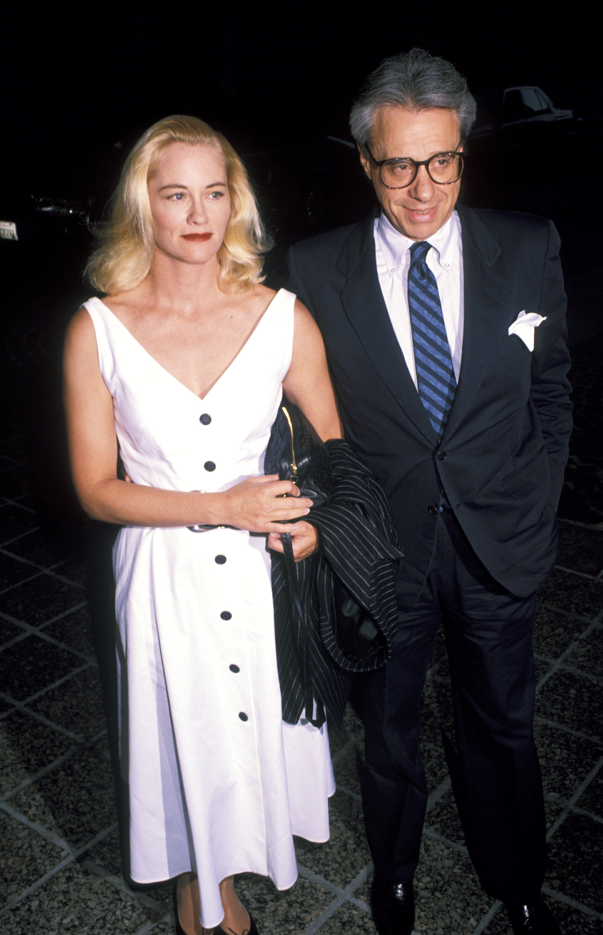 Cybill Shepherd and Peter Bogdanovich in 1992 in New York City, New York. | Source: Getty Images