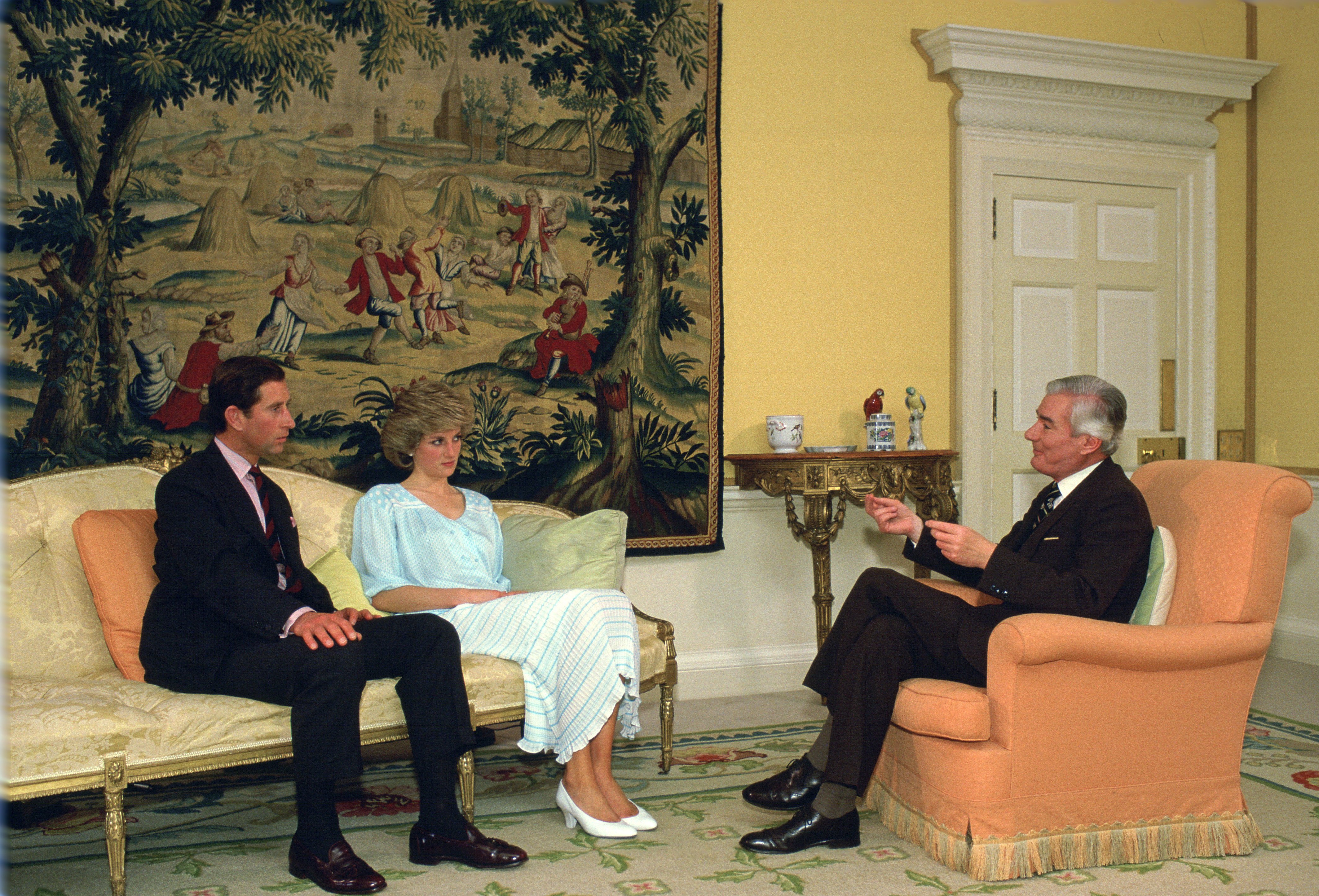 The Prince And Princess of Wales being interviewed by Alastair Burnet in their home at Kensington Palace | Photo: Getty Images