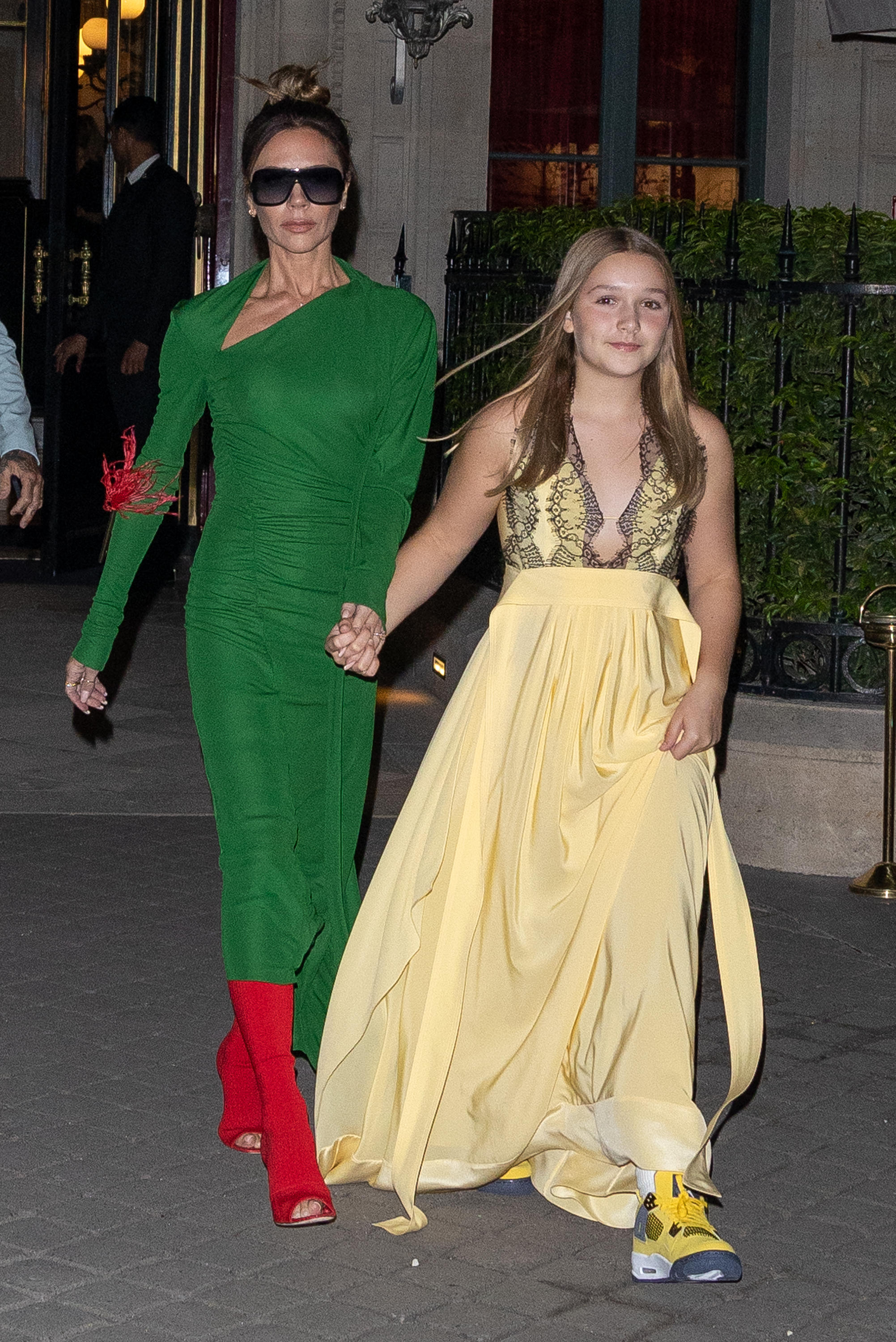 Victoria Beckham and daughter Harper Beckham are seen on September 30, 2022, in Paris, France | Source: Getty Images