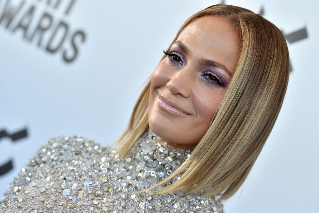 Jennifer Lopez attends the 2020 Film Independent Spirit Awards on February 08, 2020. | Photo: Getty Images