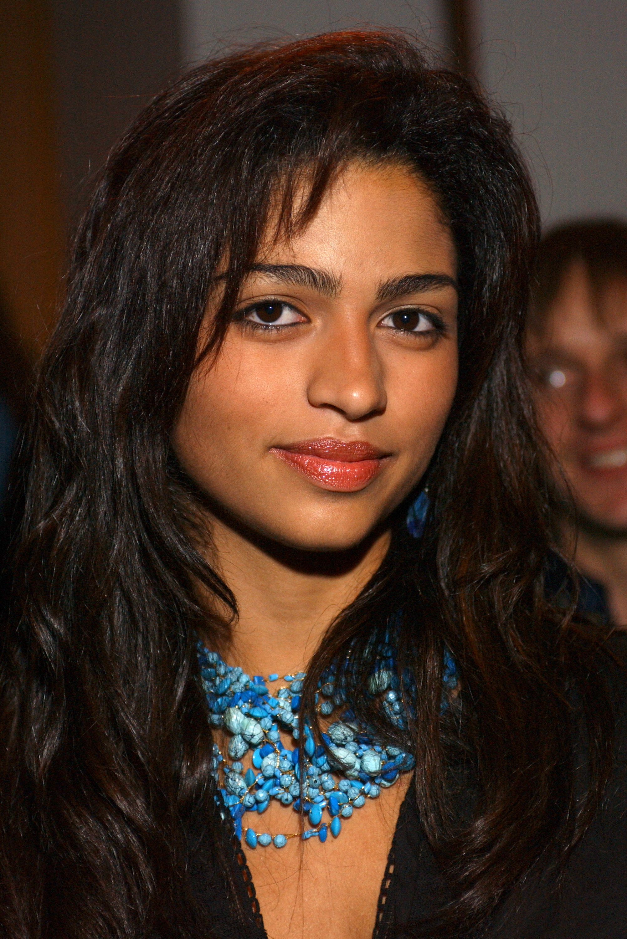 Camila Alves at the Jeremy Scott Spring/Summer Fashion Show, "Venus Rising," on November 2, 2002. | Source: Getty Images