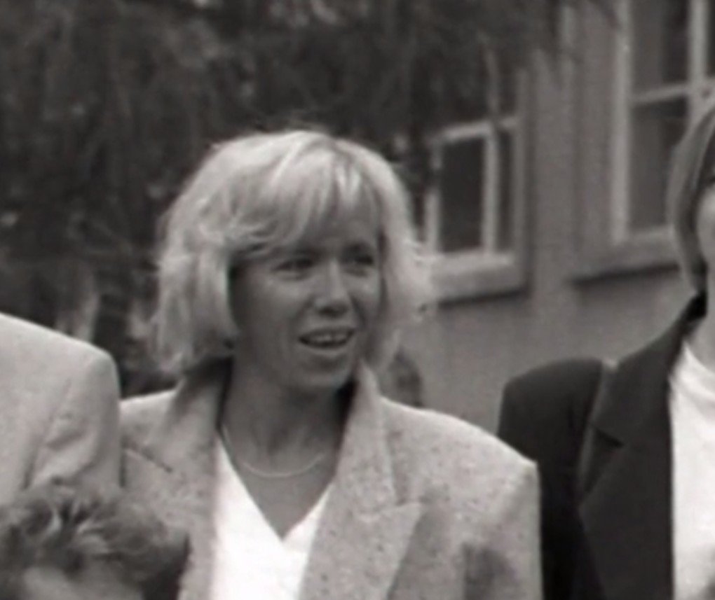 Brigitte Macron lorsqu'elle était professeure de Français. l Source : Macron, la stratégie du Météore/France3