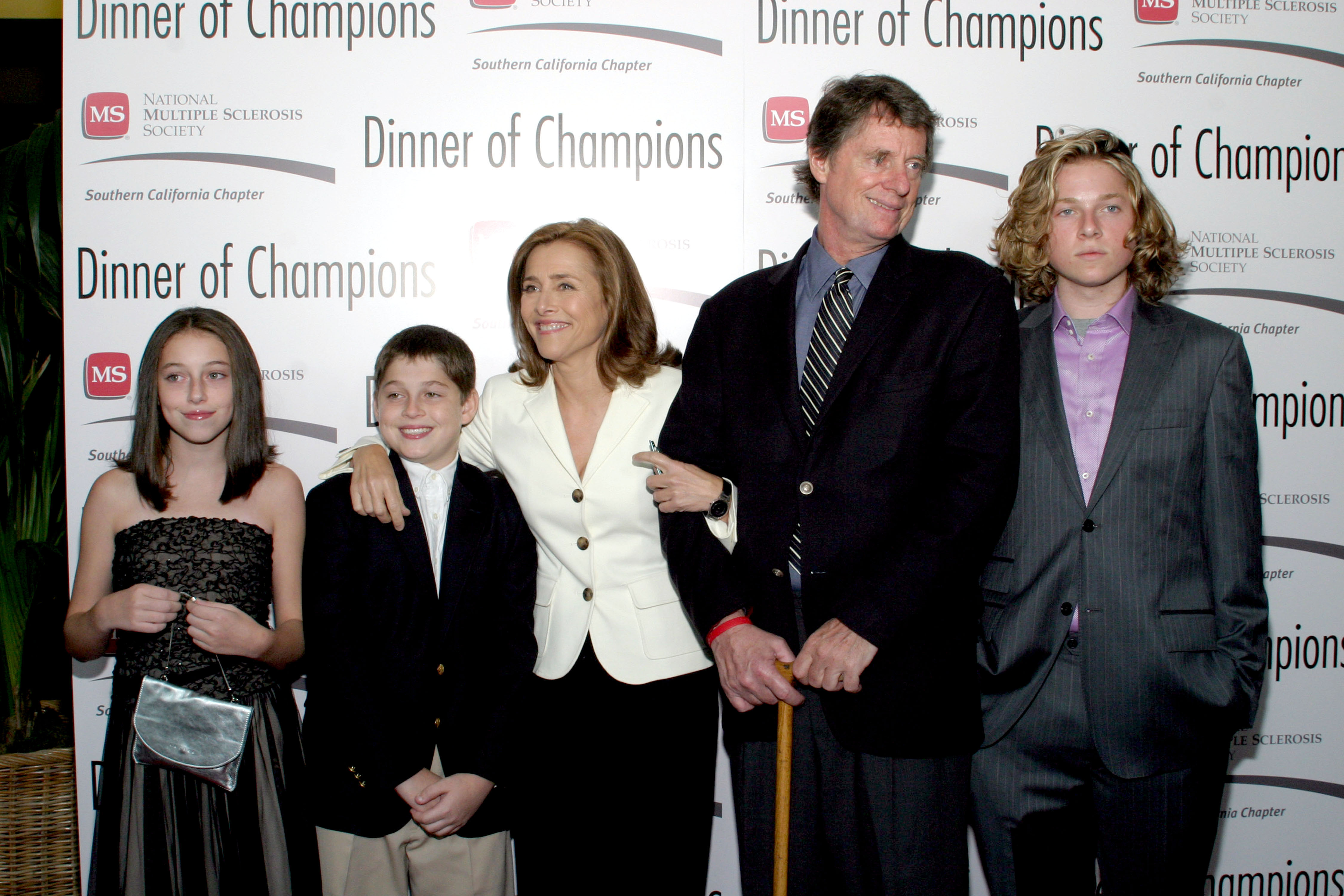 Meredith Vieira and Richard Cohen with their children Lily Cohen, Ben Cohen and Gabe Cohen during the 31st Annual MS Dinner of Champions on September 16, 2005 | Source: Getty Images