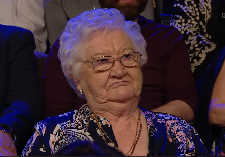 Barry Keoghan's grandmother, Patricia, from a video dated April 14, 2018 | Source: youtube.com/@rtelatelateshow