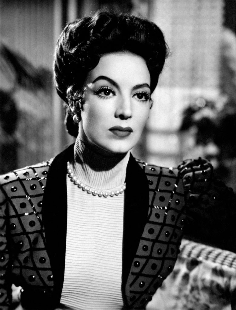 María Félix con una elegante chaqueta en los años 1950. | Foto: Getty Images