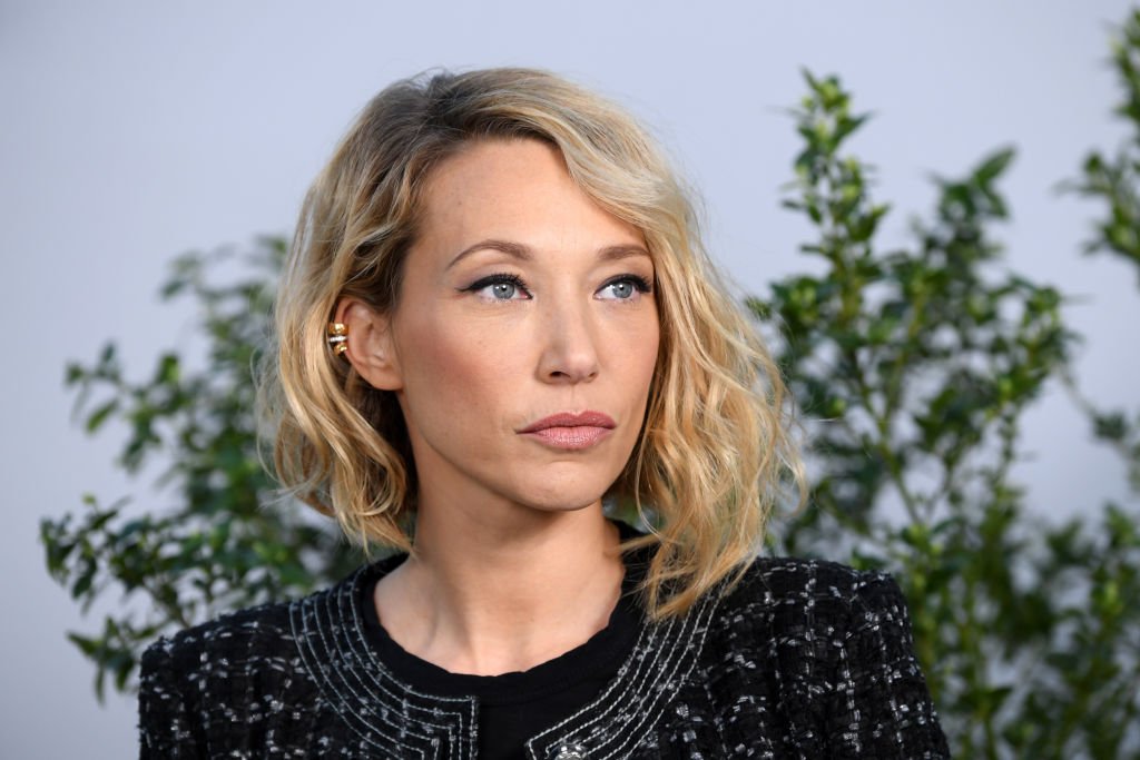 Laura Smet assiste au défilé Chanel Haute Couture / Source : Getty Images