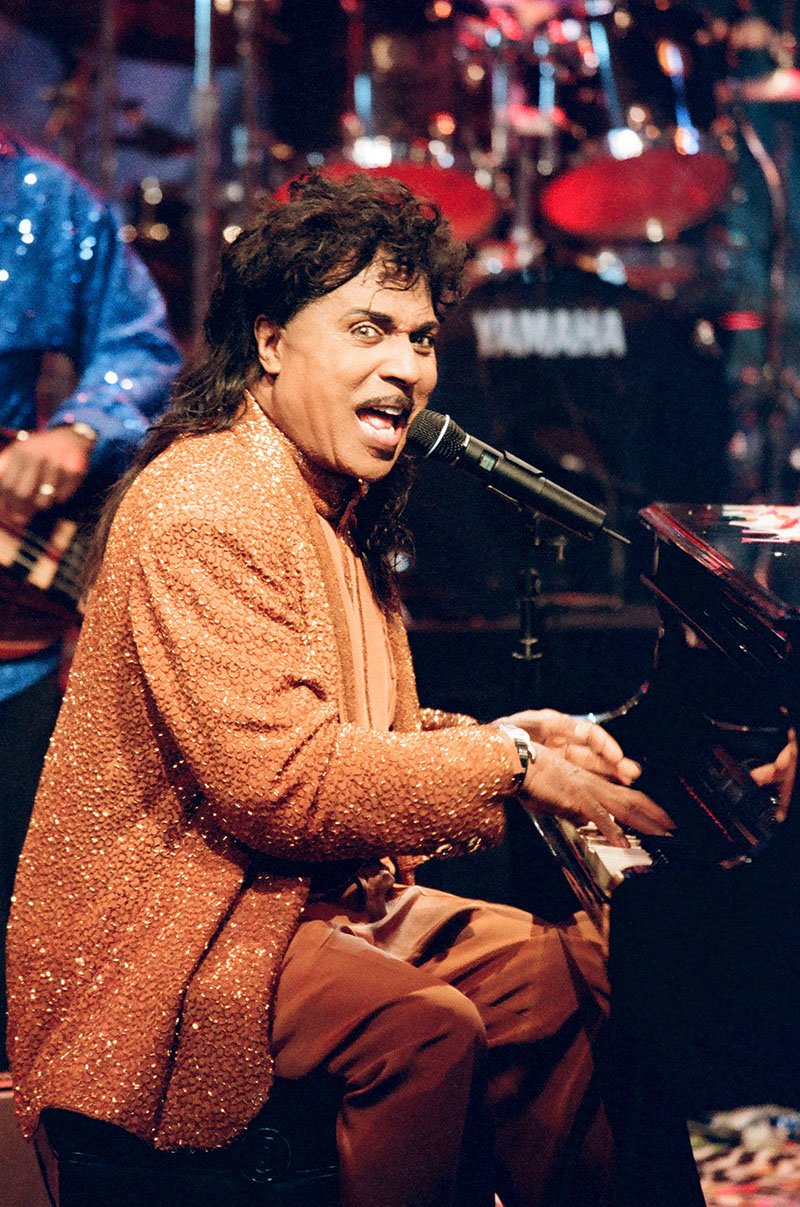 Little Richard performs on "The Tonight Show with Jay Leno" in December 1997. I Image: Getty Images. 
