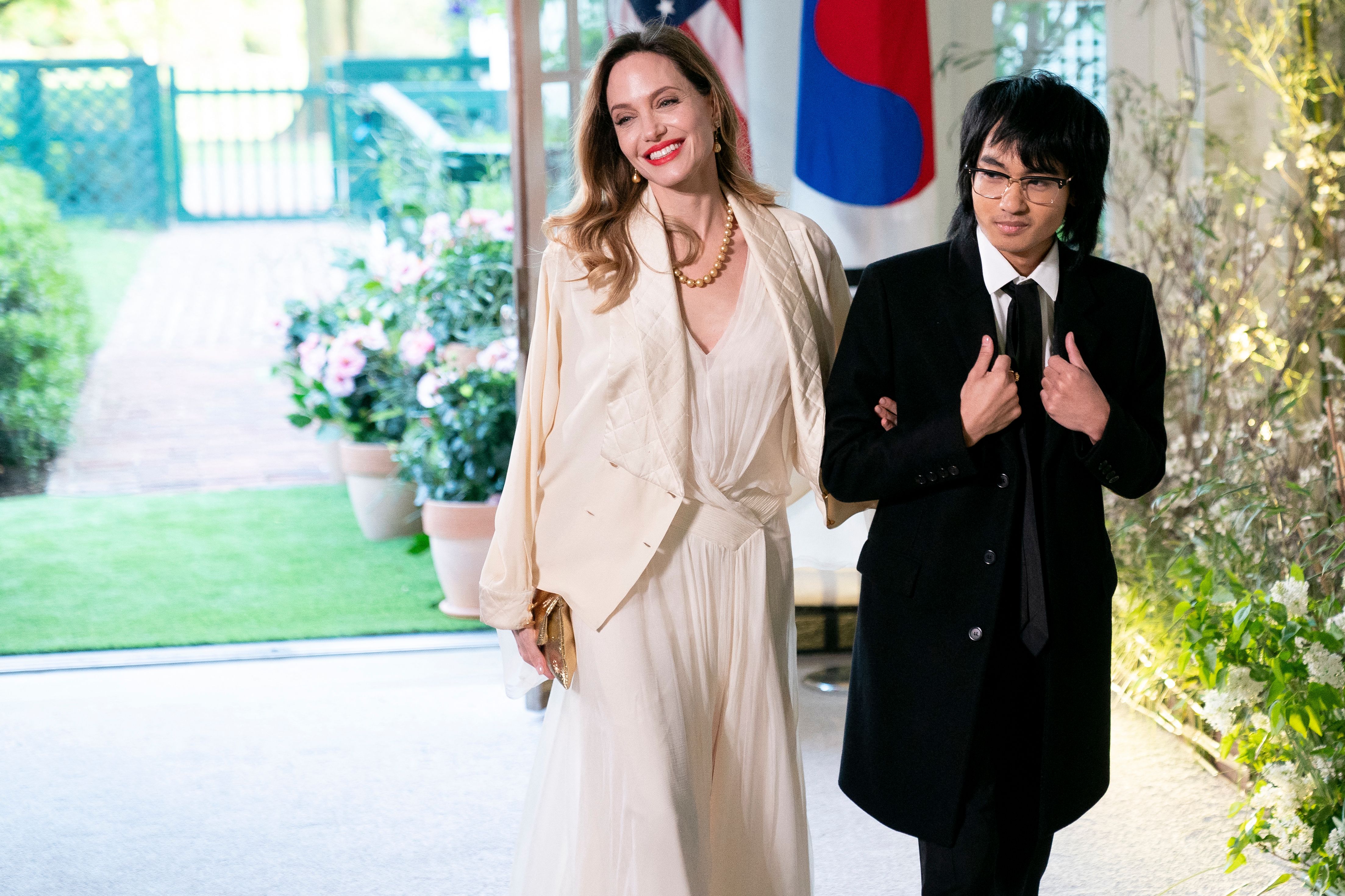 Angelina Jolie and her son, Maddox, at State Dinner in honor of South Korean President Yoon Suk Yeol, at the White House in Washington, DC in 2023 | Source: Getty Images