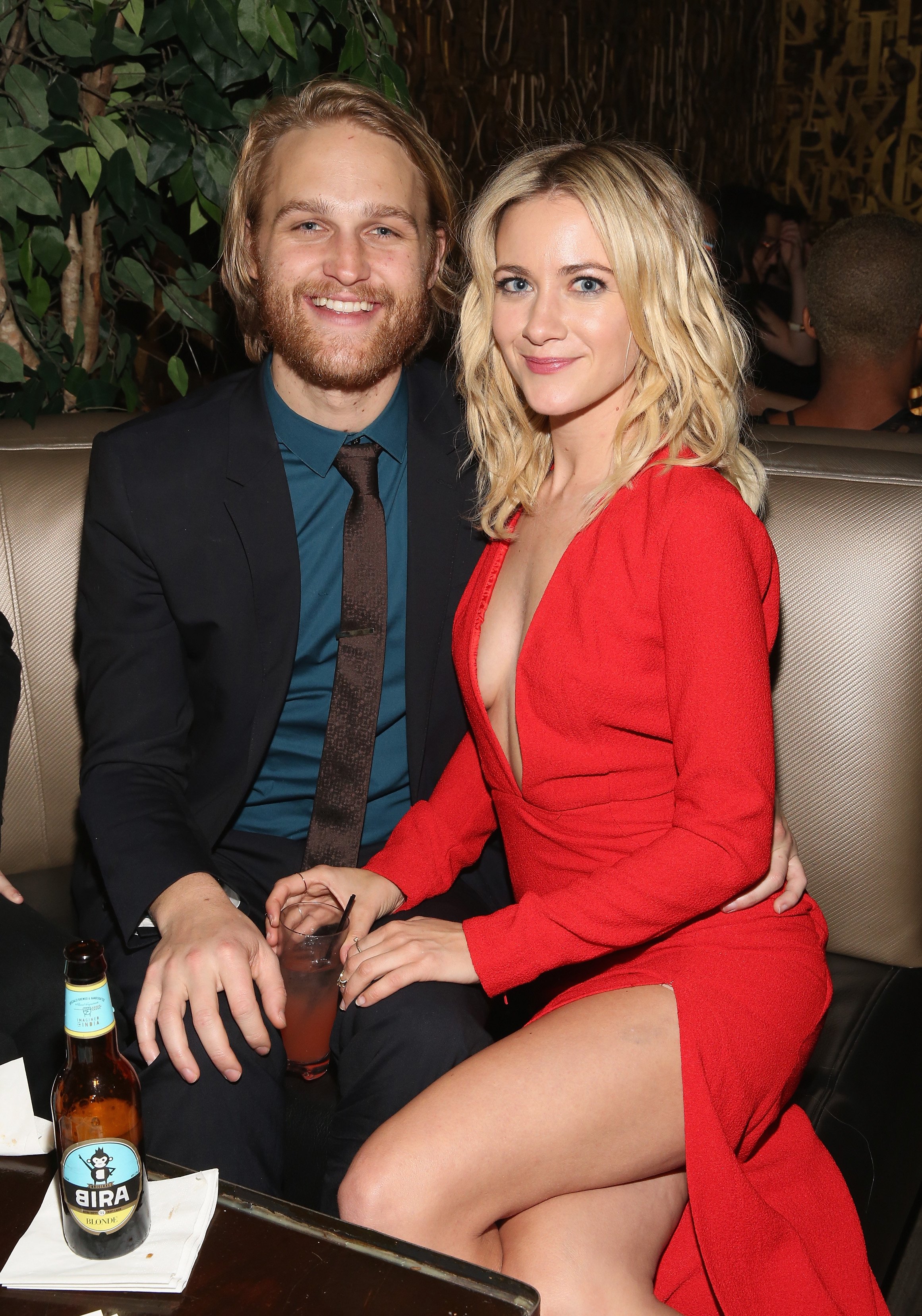 Wyatt Russell and Meredith Hagner attend 2016 Tribeca Film Festival After Party at 1OAK on April 16, 2016 | Photo: Getty Images