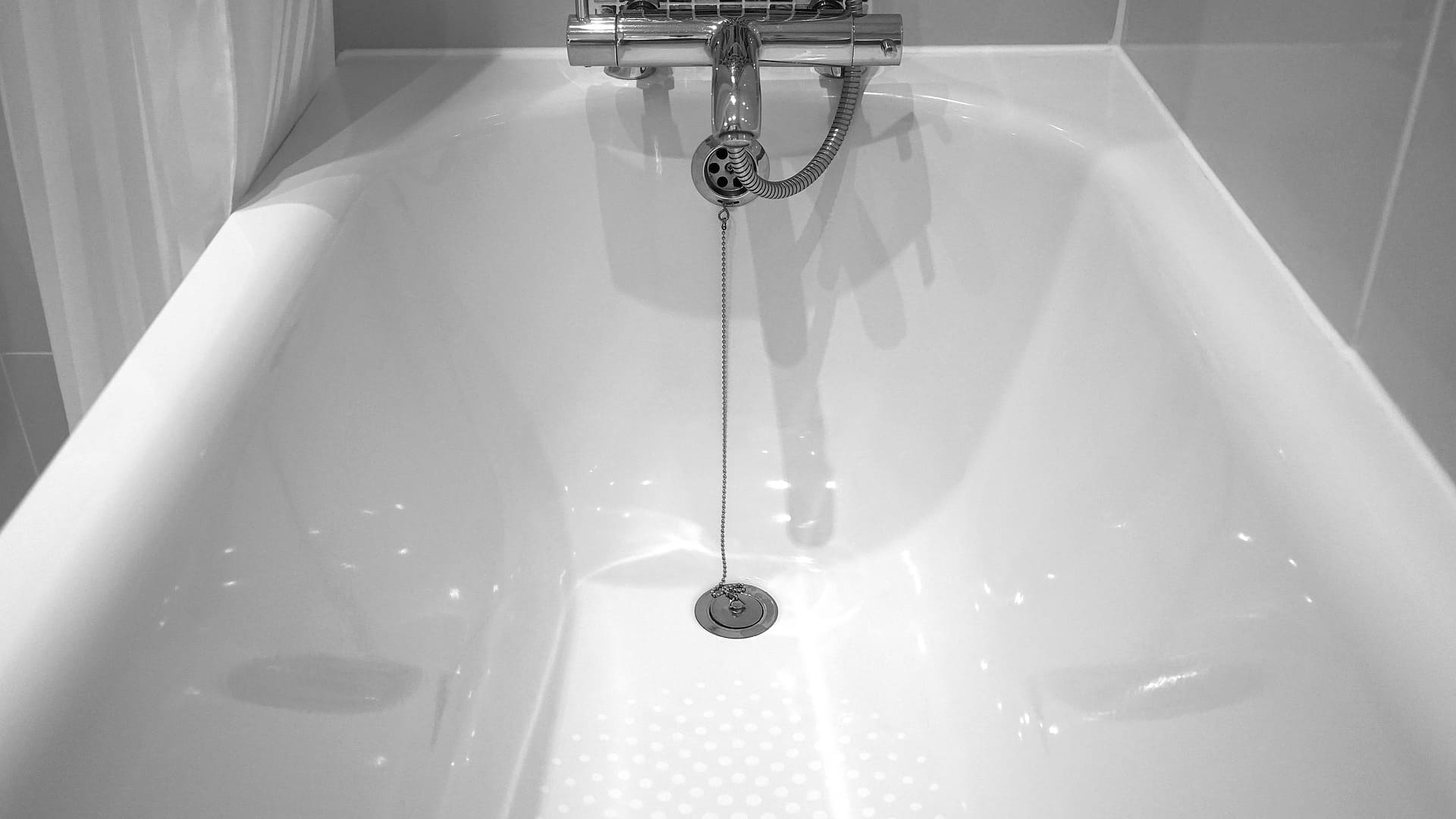 An empty bathtub | Source: Pixabay 