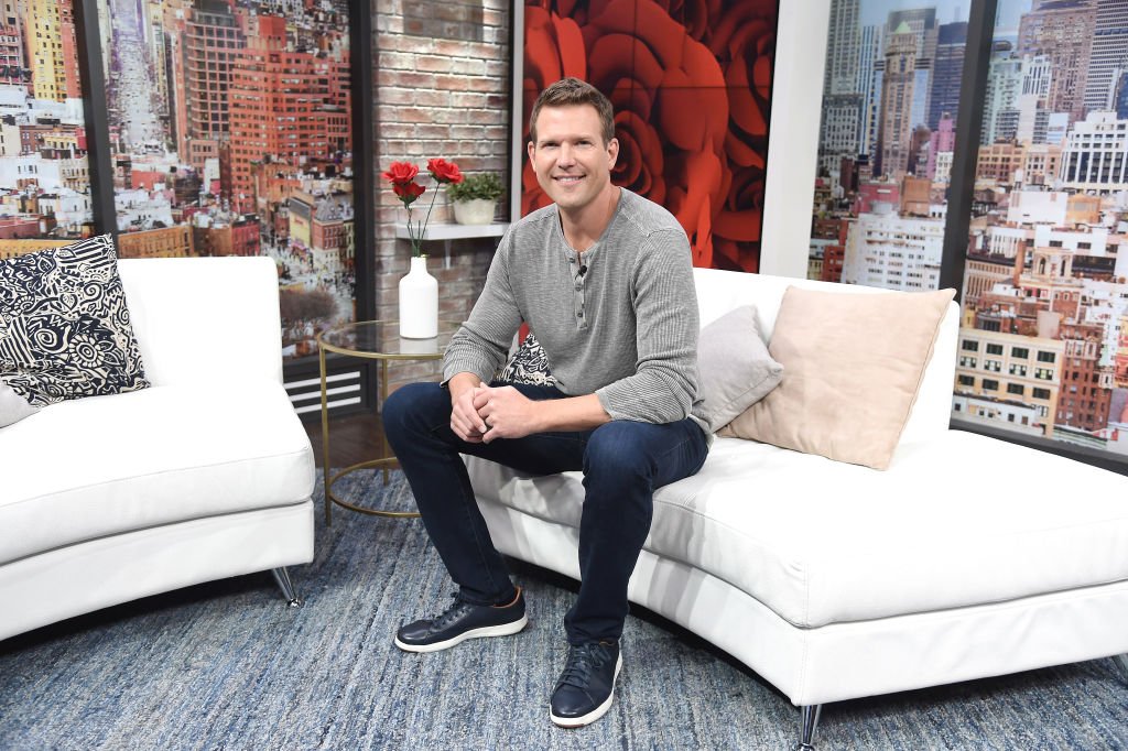 TV personality Dr. Travis Stork at People Now to discuss "The Bachelor" on February 04, 2020 | Photo: Getty Images