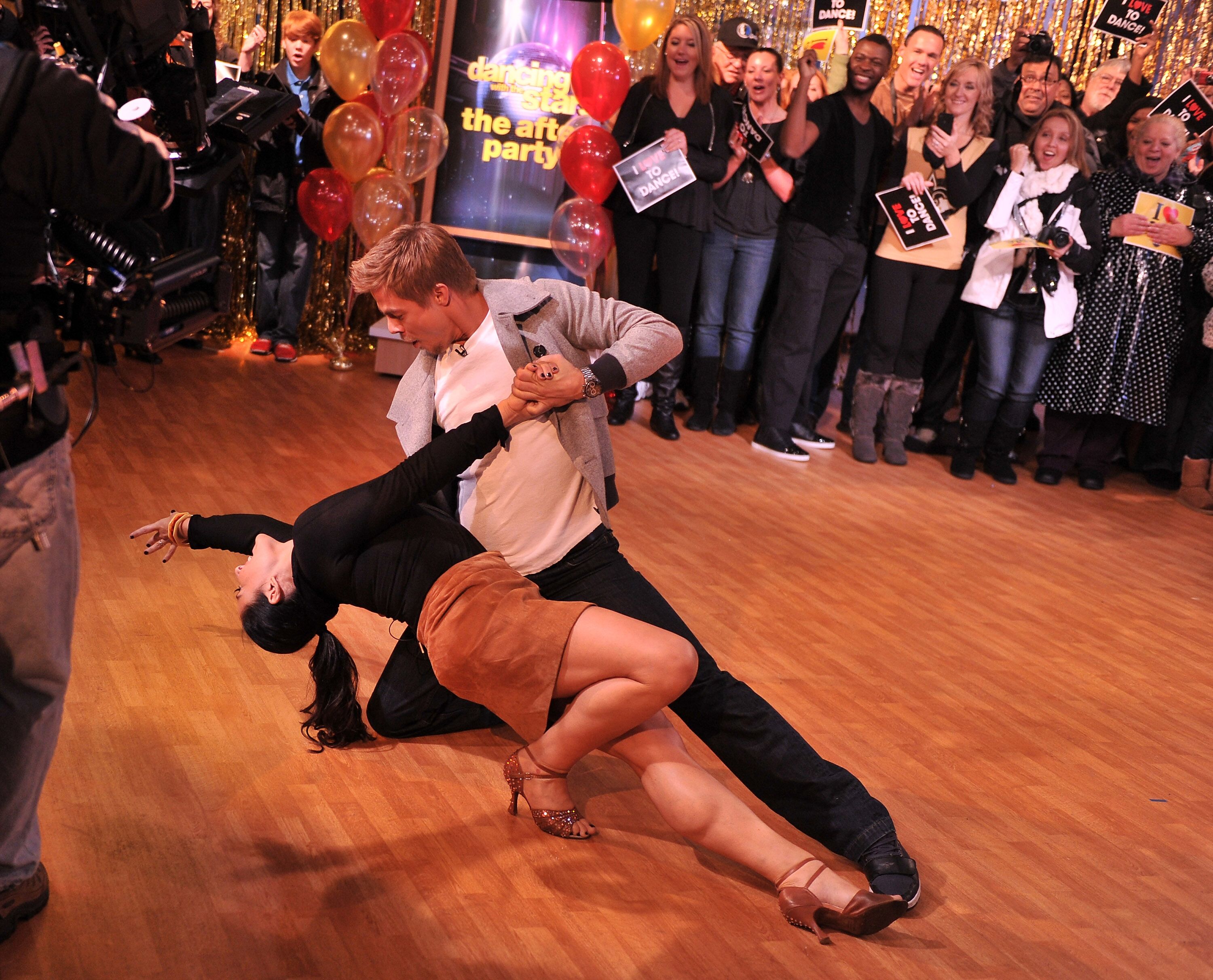 icki Lake and dance instructor Derek Hough from the cast of "Dancing With The Stars" | Getty Image / Global Images Ukraine