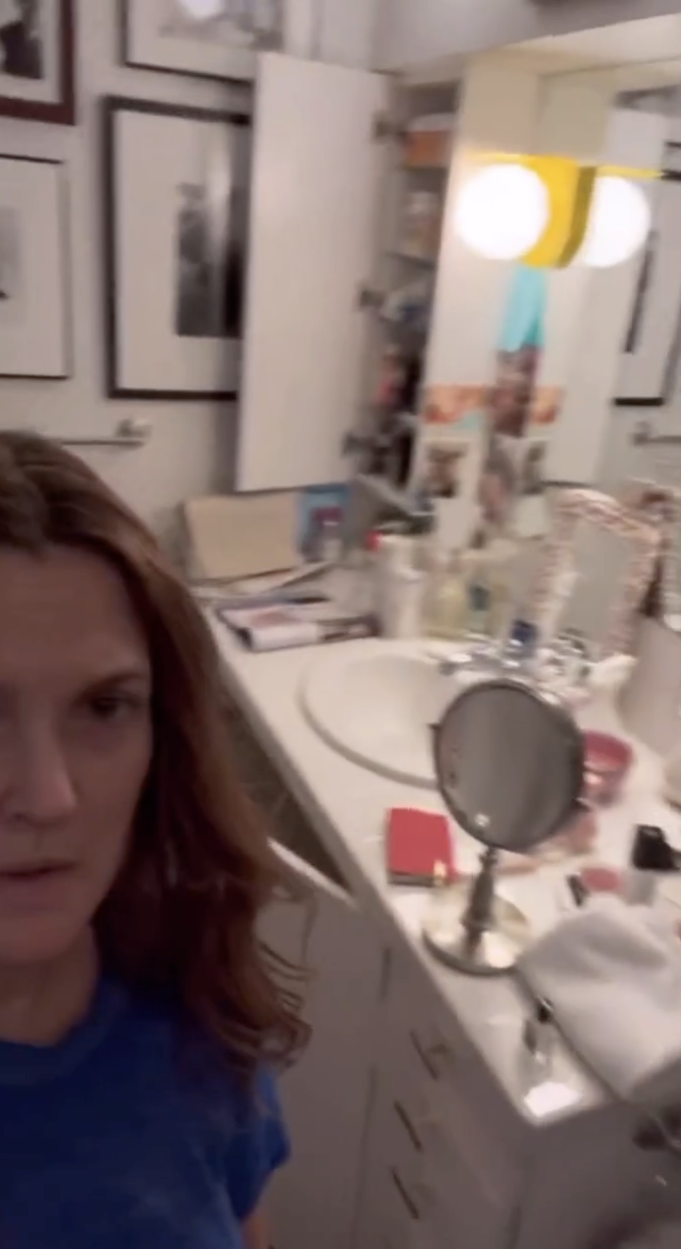 A glimpse inside Drew Barrymore's bathroom from a post dated February 28, 2023. | Source: Instagram/drewbarrymore