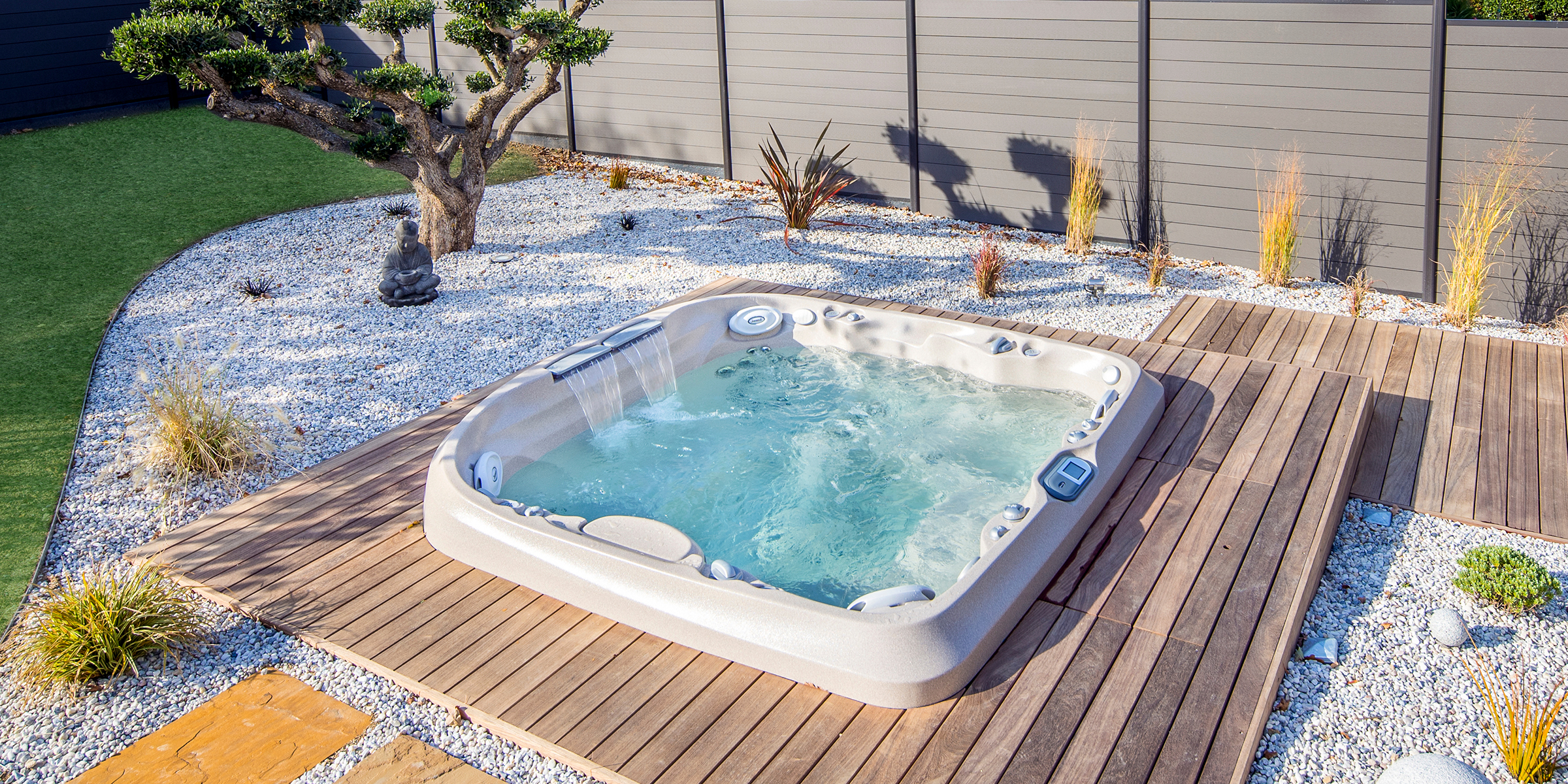 A hot tub | Source: Shutterstock