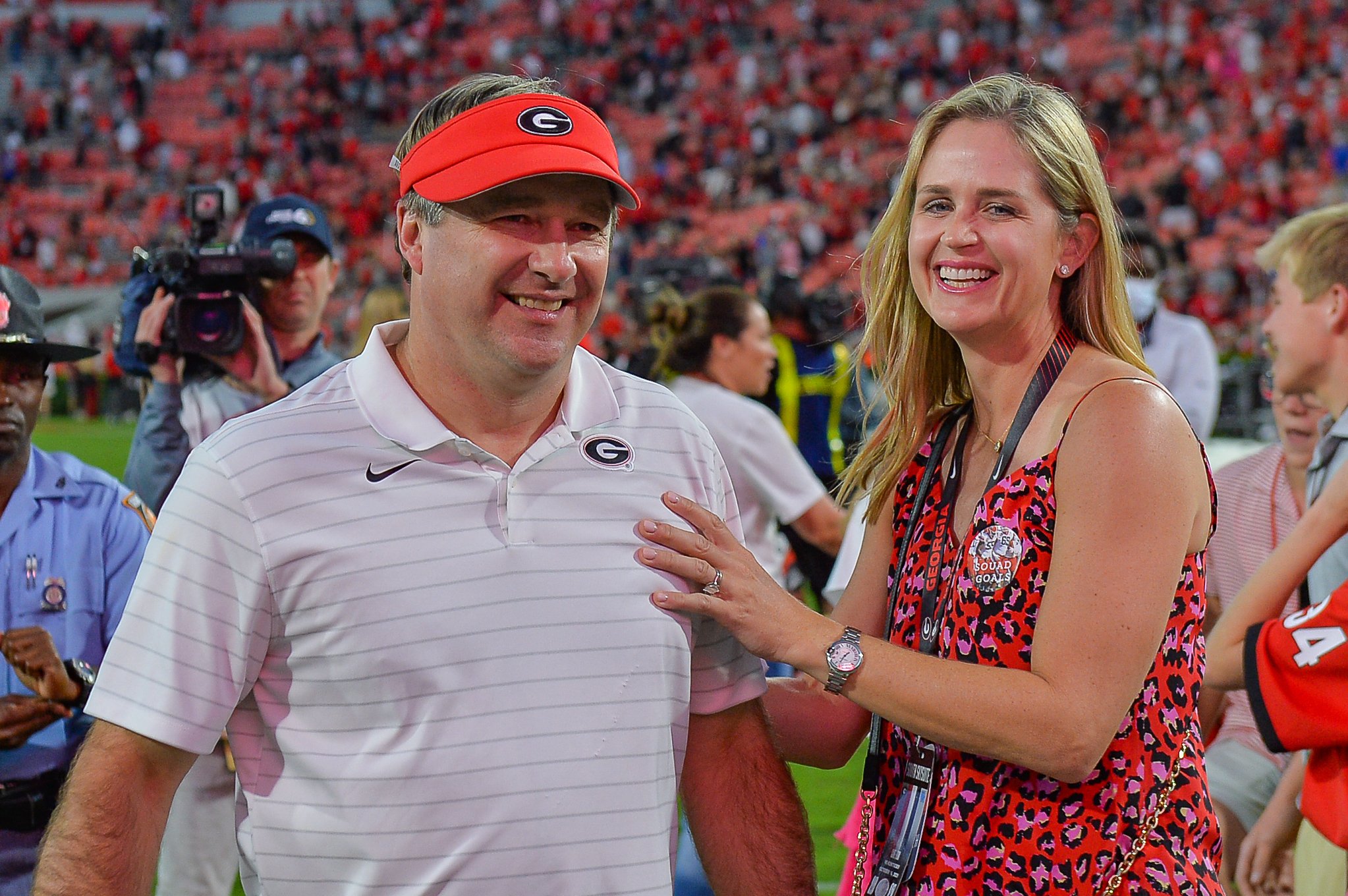 Georgia head coach Kirby Smart with his wife Mary Beth on October 16th, 2021, at Sanford Stadium in Athens, GA. | Source: Getty Images