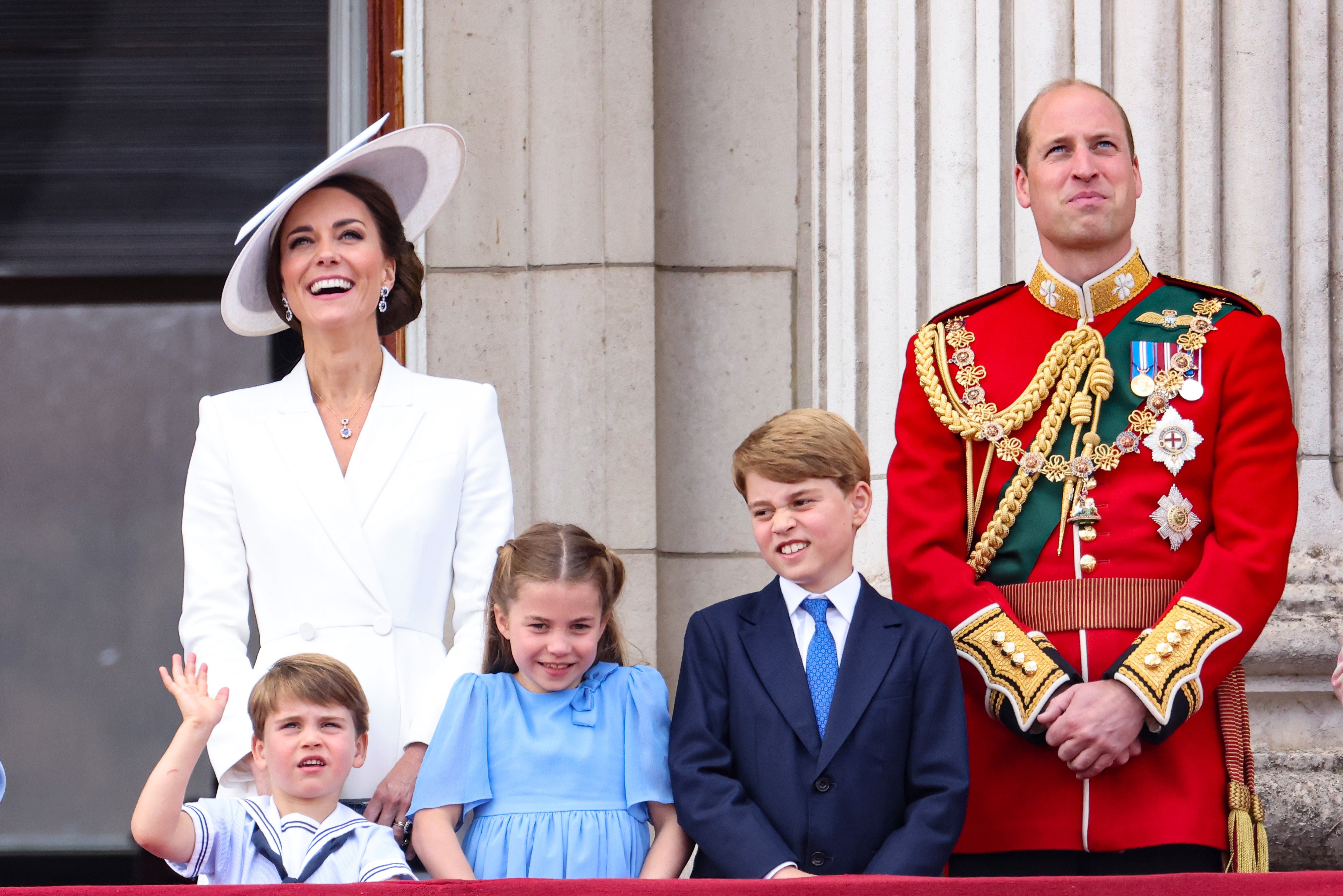 Prince George Prince William, Princess Charlotte, Prince Louis and Catherine, stand on the balcony during the Trooping the Color parade on June 2, 2022 in London, England. | Source: Getty Images