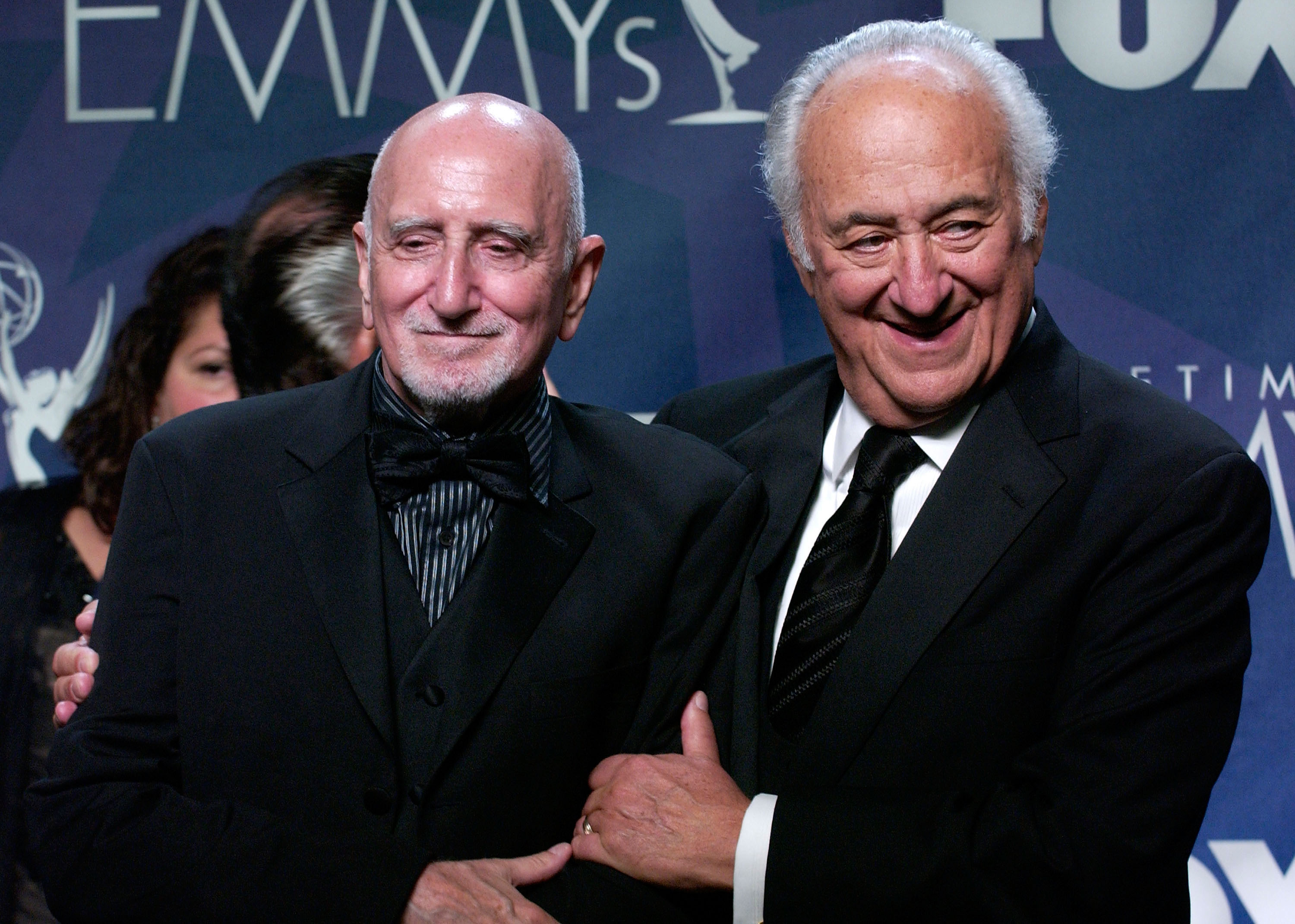 Dominic Chianese and actorJerry Adler pose in the press room at the 59th Annual Primetime Emmy Awards at the Shrine Auditorium on September 16, 2007 in Los Angeles, California. | Source: Getty Images