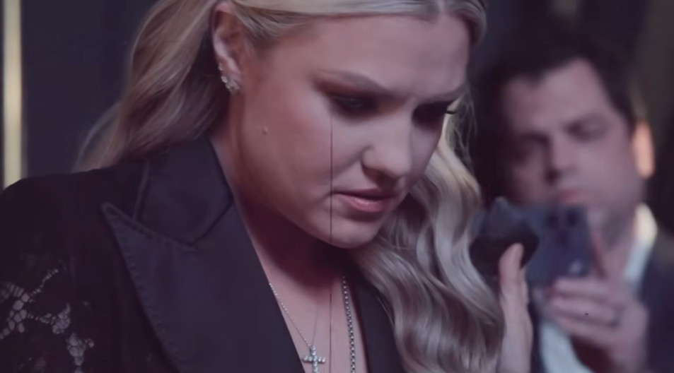 Erika Kirk before her interview for Megyn Kelly's live tour, from a video dated November 24, 2025 | Source: Youtube/Megyn Kelly