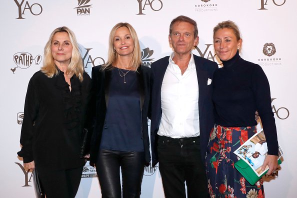 Claire Duroc Danner, le docteur Frédéric Saldmann et son épouse Marie Saldmann assistent à la première de "YAO" Paris au Grand Rex le 15 janvier 2019 à Paris, France. | Photo | Getty Images Claire Duroc Danner, le docteur Frédéric Saldmann et son épouse Marie Saldmann assistent à la première de "YAO" Paris au Grand Rex le 15 janvier 2019 à Paris, France. | Photo | Getty Images