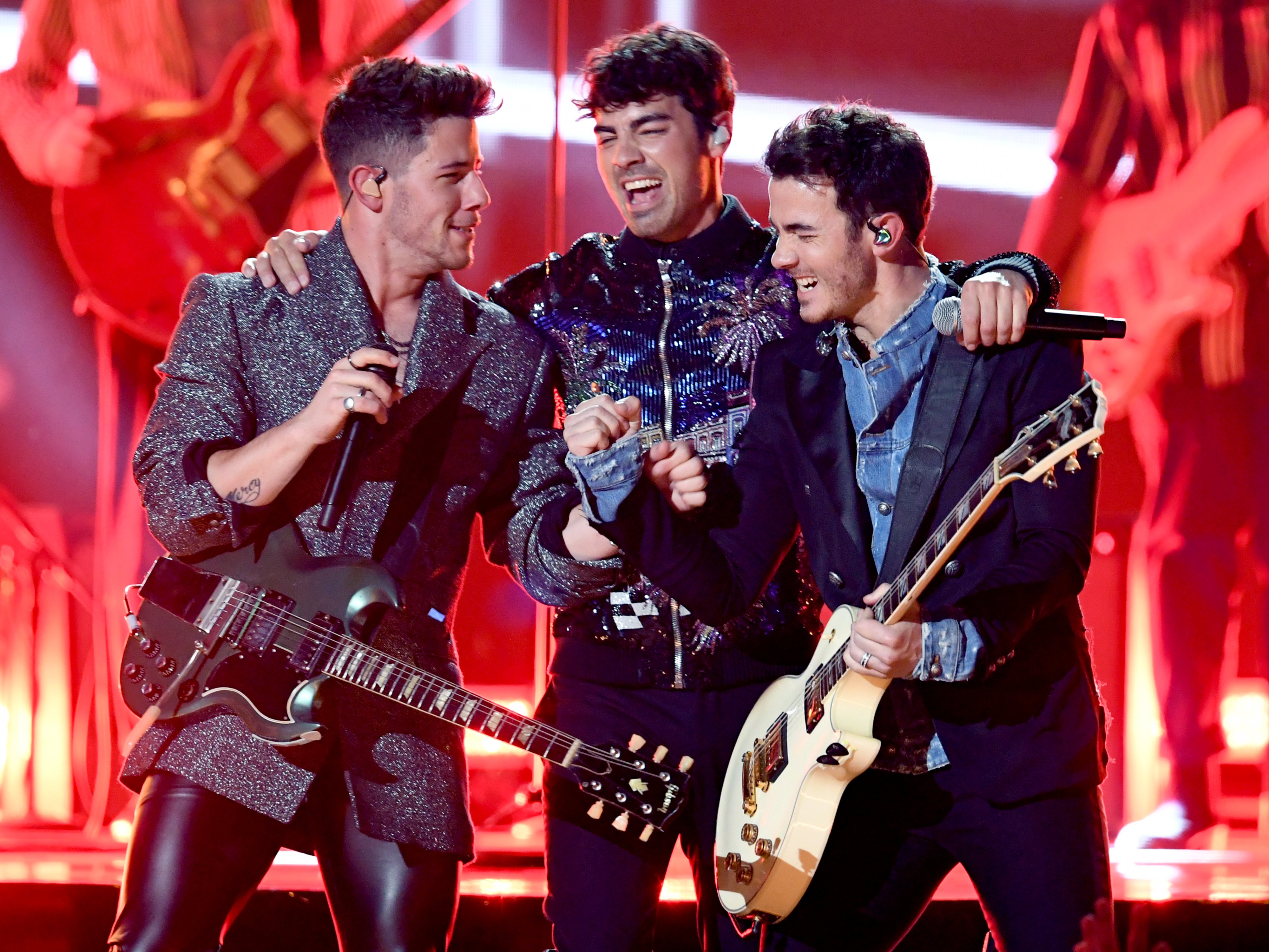 Nick Jonas, Joe Jonas, and Kevin Jonas of Jonas Brothers perform onstage during the 2019 Billboard Music Awards at MGM Grand Garden Arena on May 01, 2019 in Las Vegas, Nevada | Photo: Getty Images