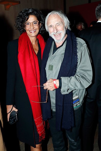 Pierre Richard et sa femme Ceyla Lacerda assistent à la Avon Life Colour Party By Kenzo Takada. |Photo : Getty Images