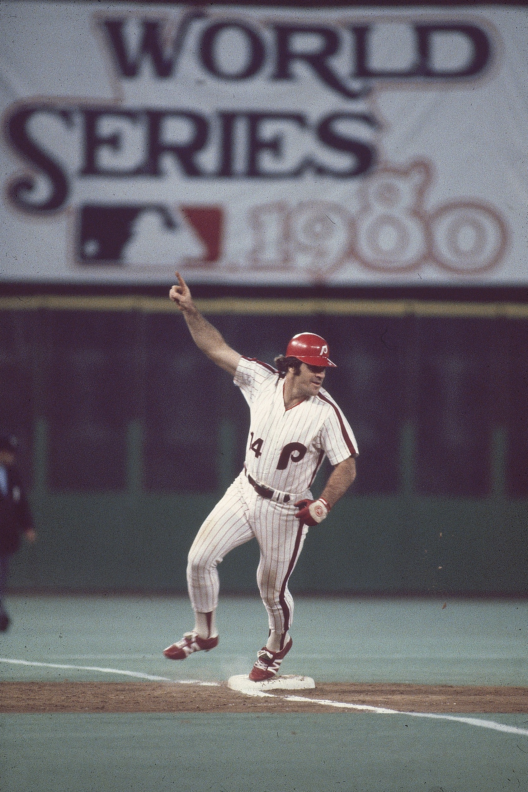 Philadelphia Phillies Pete Rose in action vs Kansas City Royals in Philadelphia on October 14, 1980 | Source: Getty Images