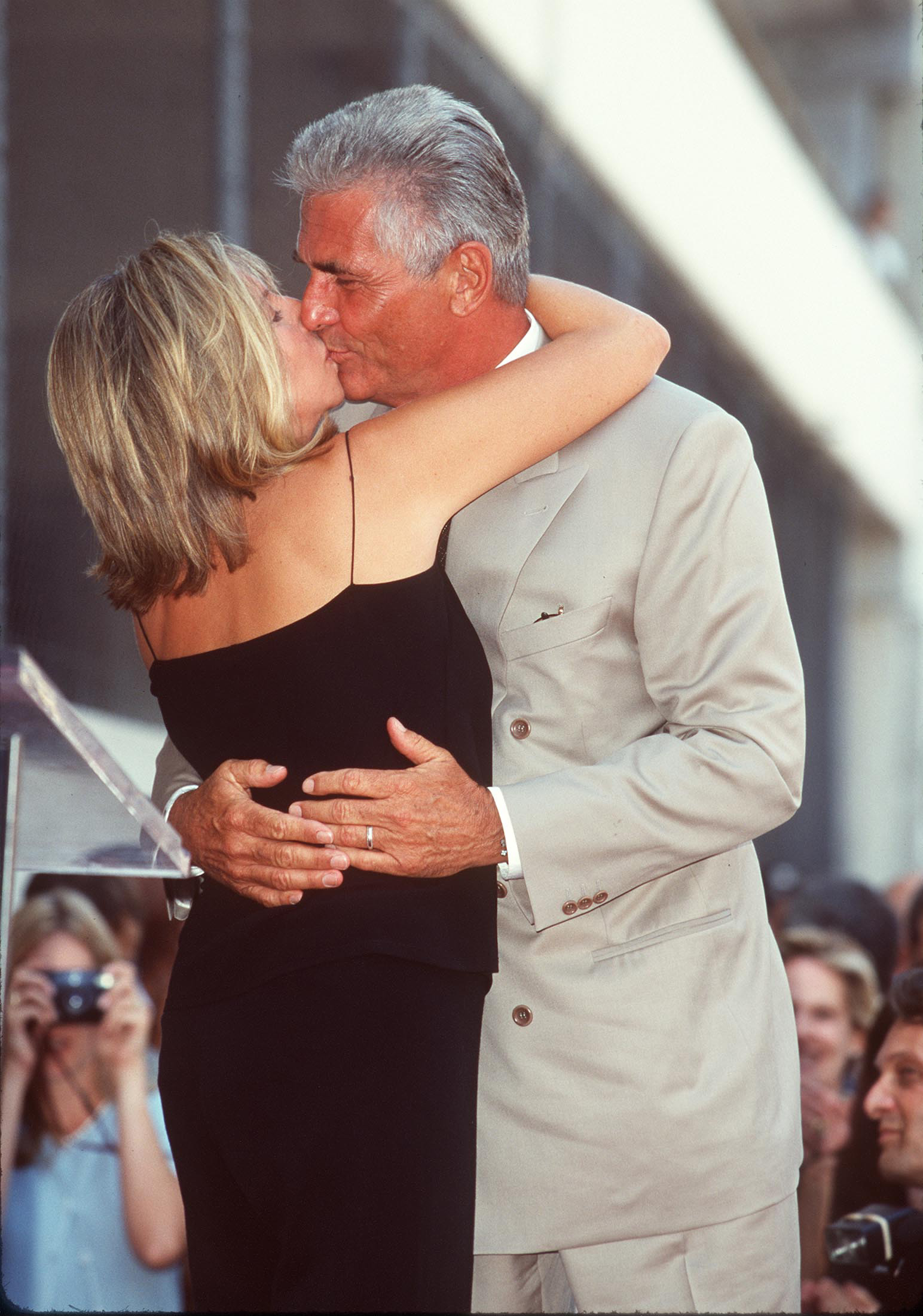 Barbra Streisand and James Brolin at his Hollywood Walk of Fame star ceremony in Hollywood, California in 1998 | Source: Getty Images