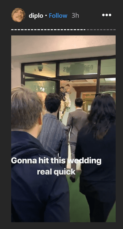Entrance to the wedding of Joe Jonas and Sophie Turner | Instagram: @diplo