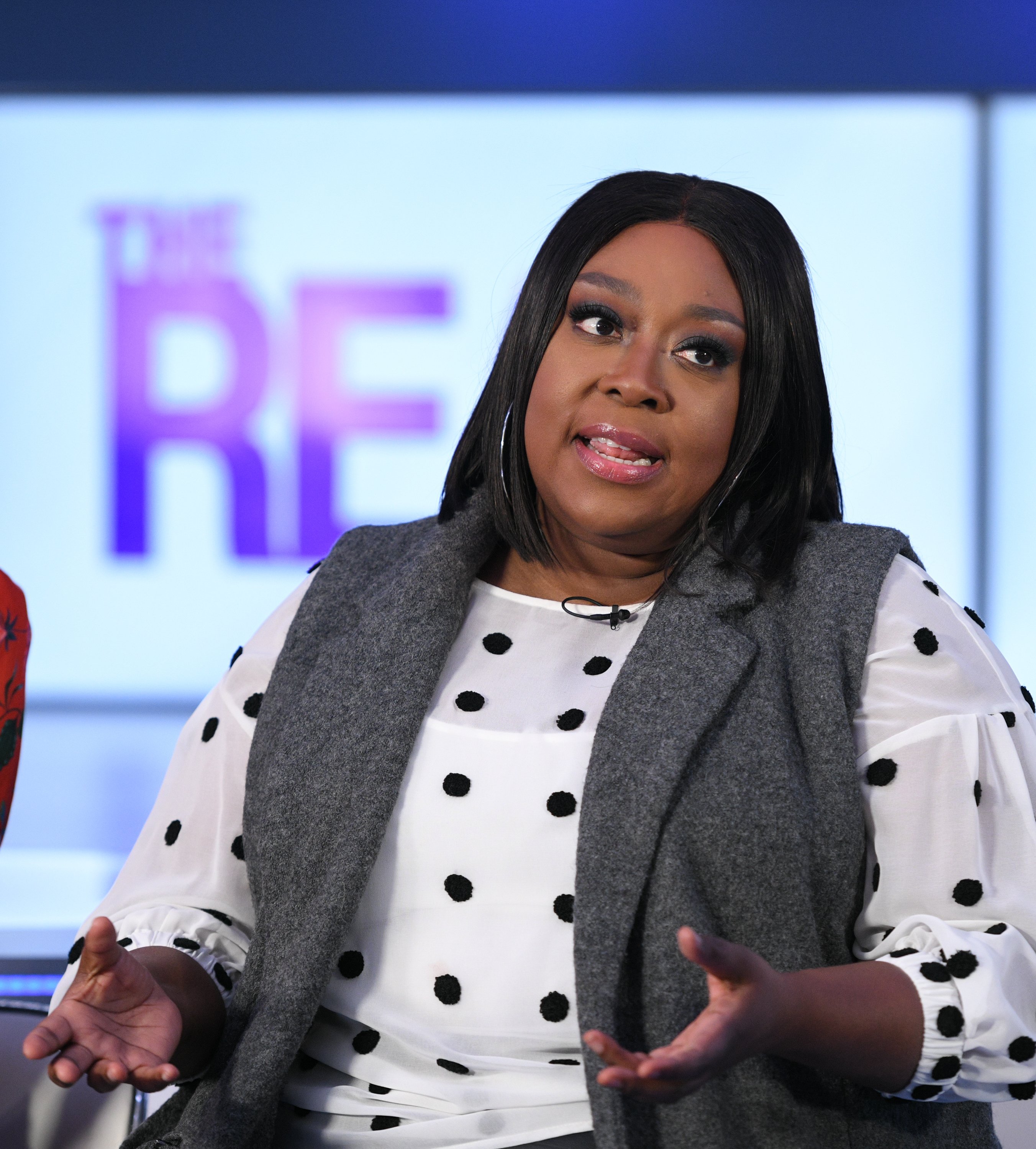 Loni Love at the set of "Extra" in November 2019. | Photo: Getty Images