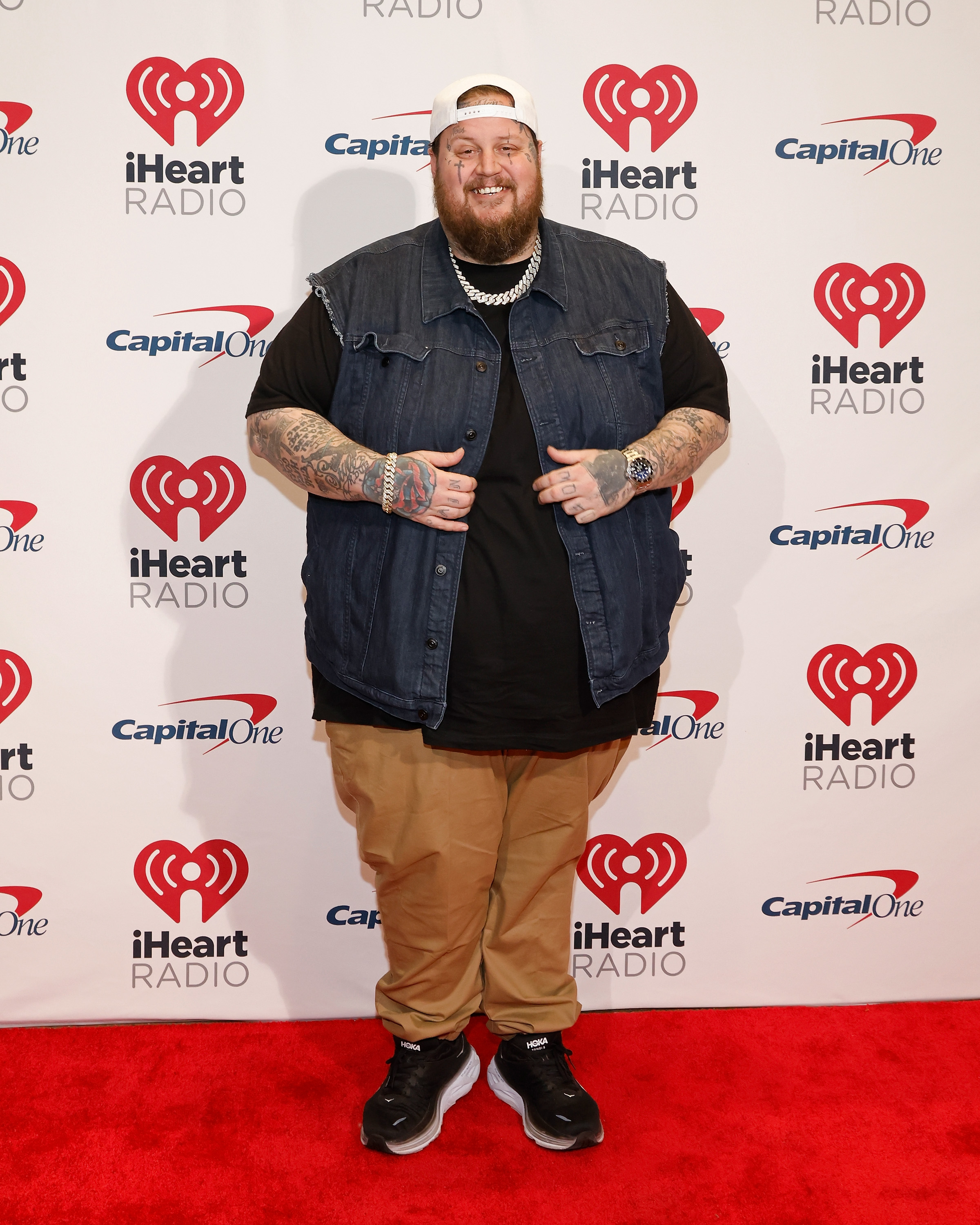 Jason "Jelly Roll" DeFord attends the iHeartRadio 106.1 KISS FM Jingle Ball at Dickies Arena in Fort Worth, Texas on November 28, 2023 | Source: Getty Images