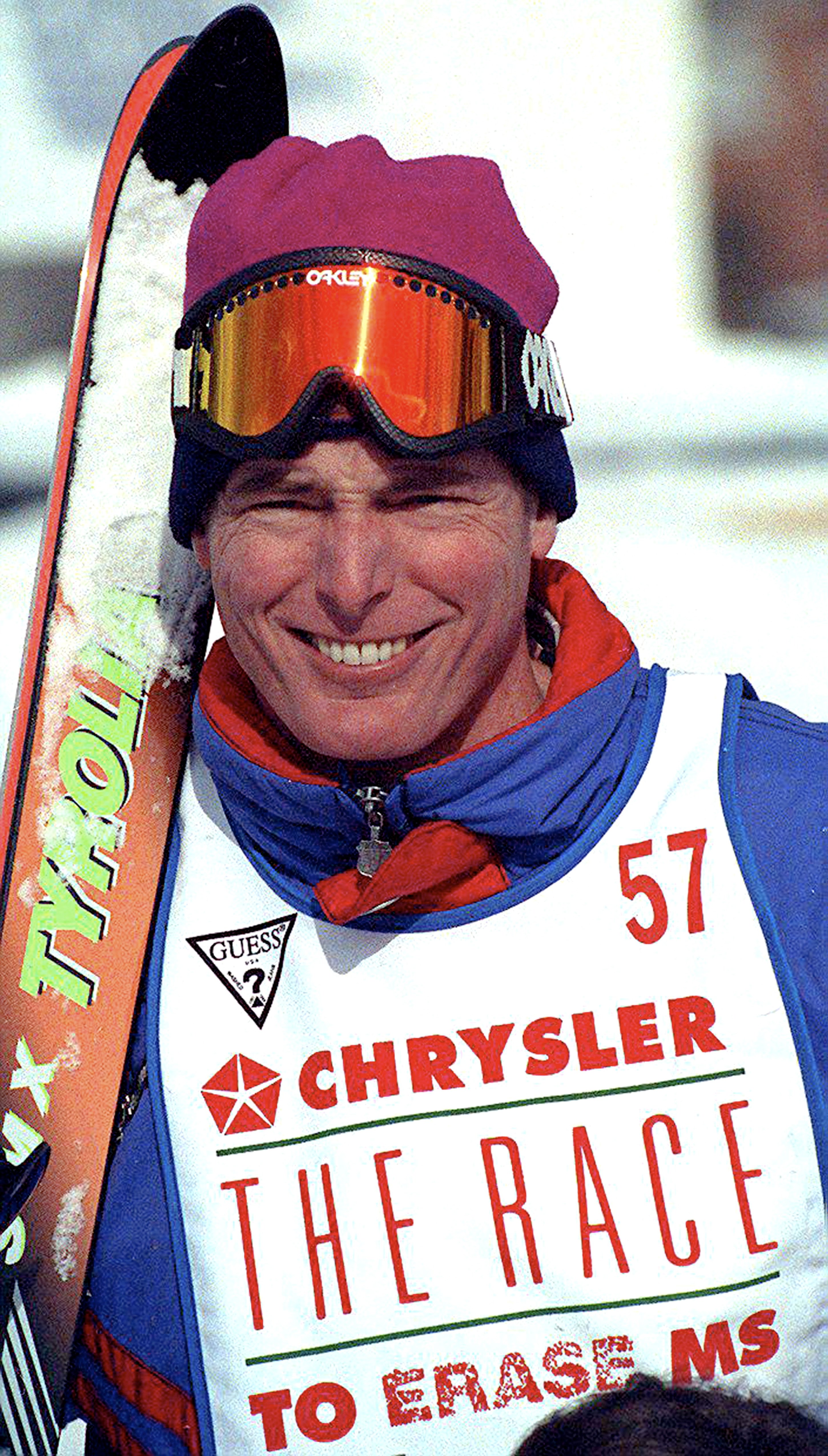 Christopher Reeve skiing. circa 1992 | Source: Getty Images