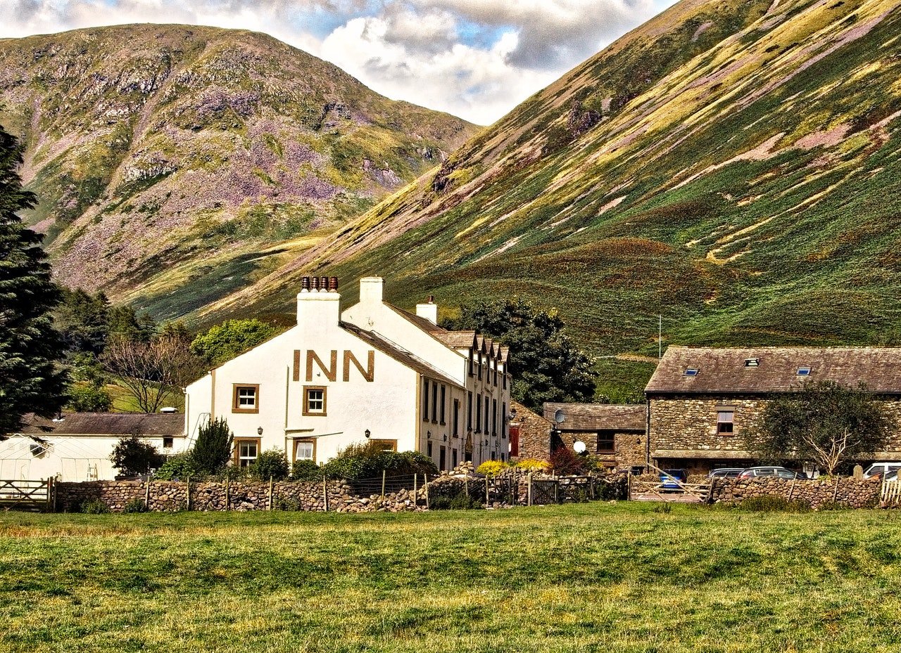 Photo of an Inn | Photo: Pexels