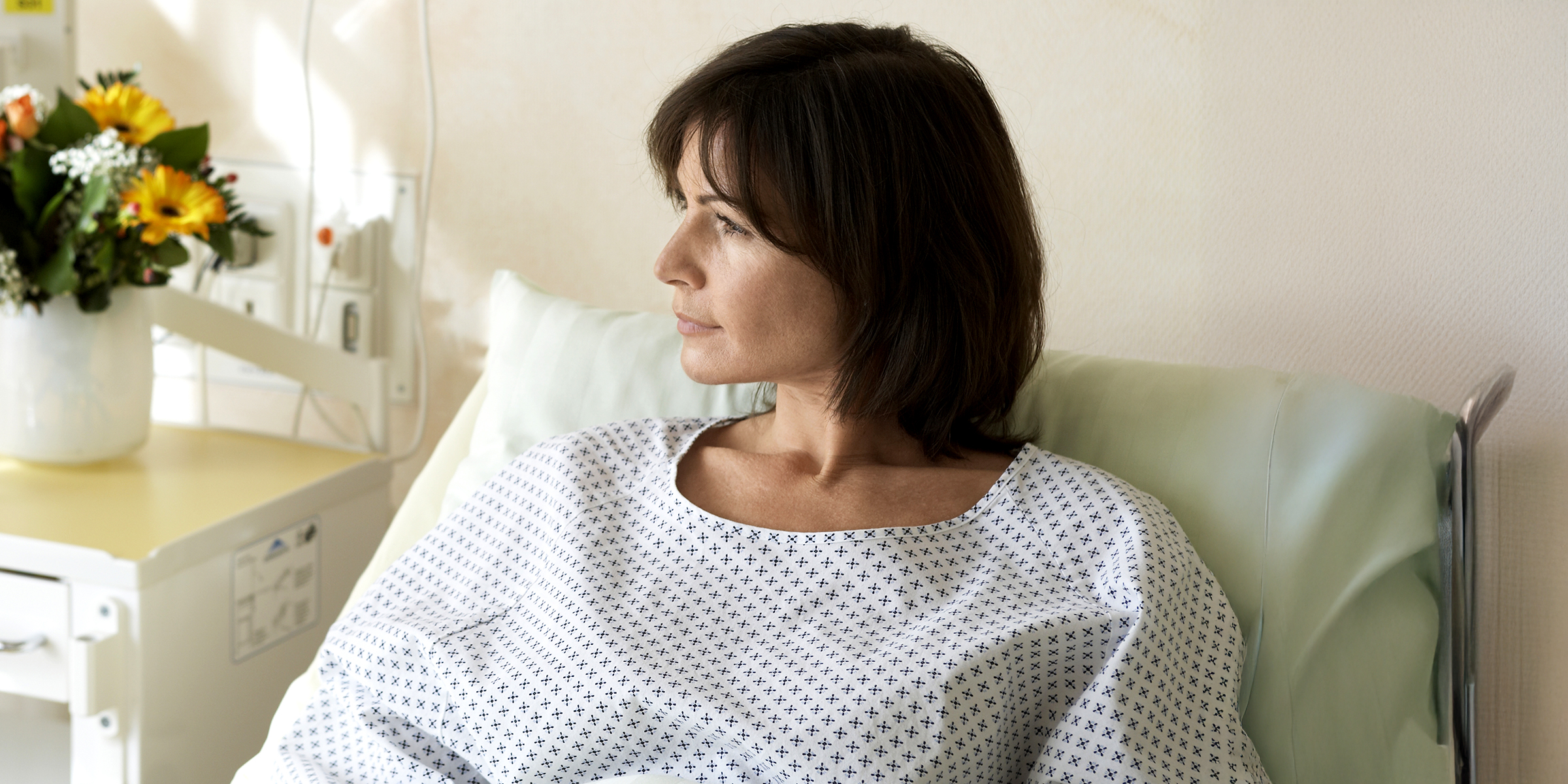 A woman in bed | Source: Shutterstock