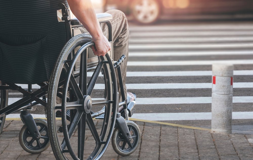 Hombre en una silla de ruedas.  | Foto: Shutterstock