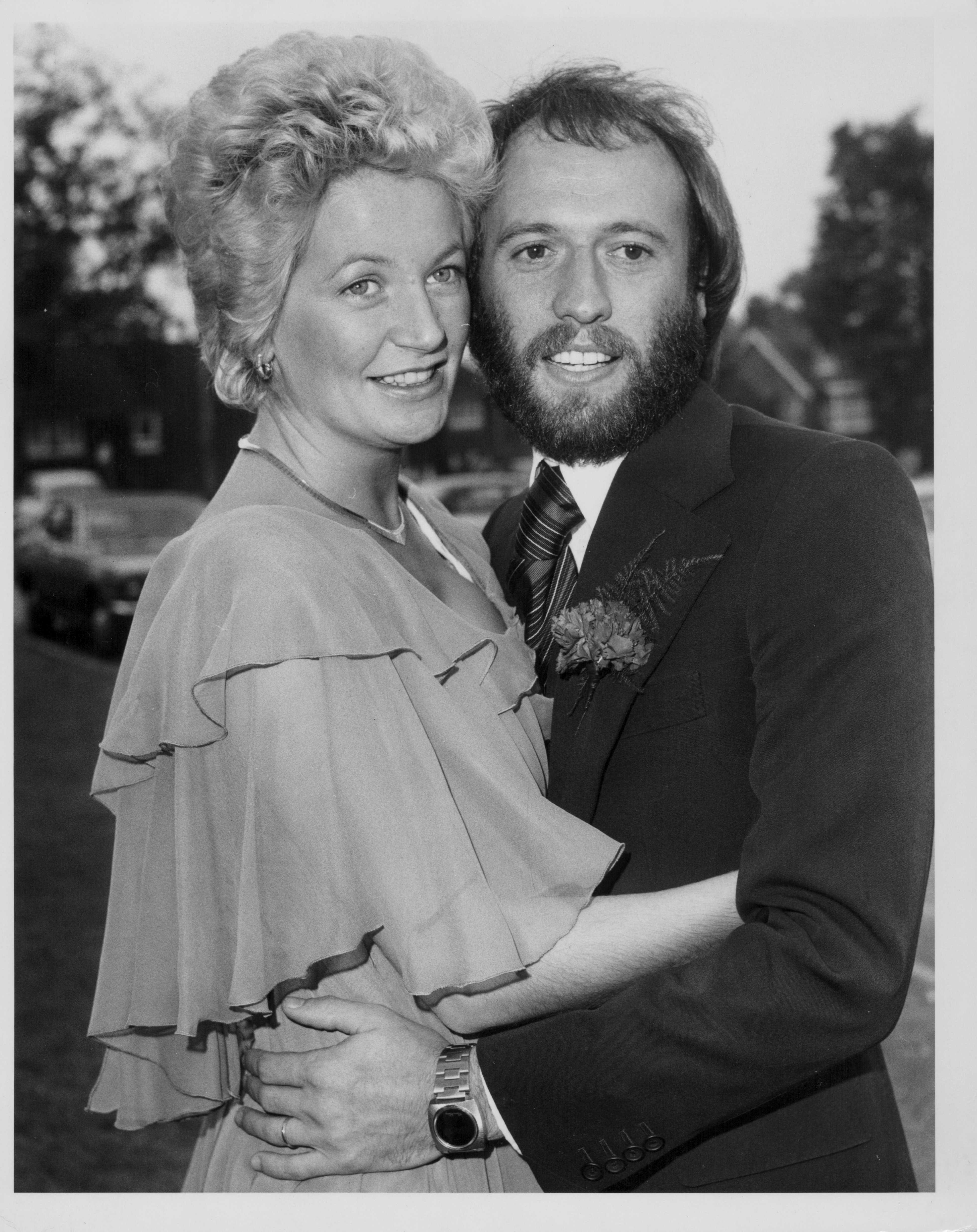 Maurice Gibb marrying Yvonne Spenceley at Haywards Heath Registry Office, Sussex, October 17th 1975. | Source: Getty Images