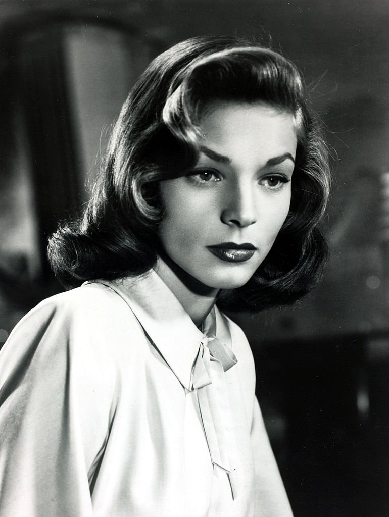 Un portrait de l'actrice américaine Lauren Bacall posé vers 1940. | Photo : Getty Images
