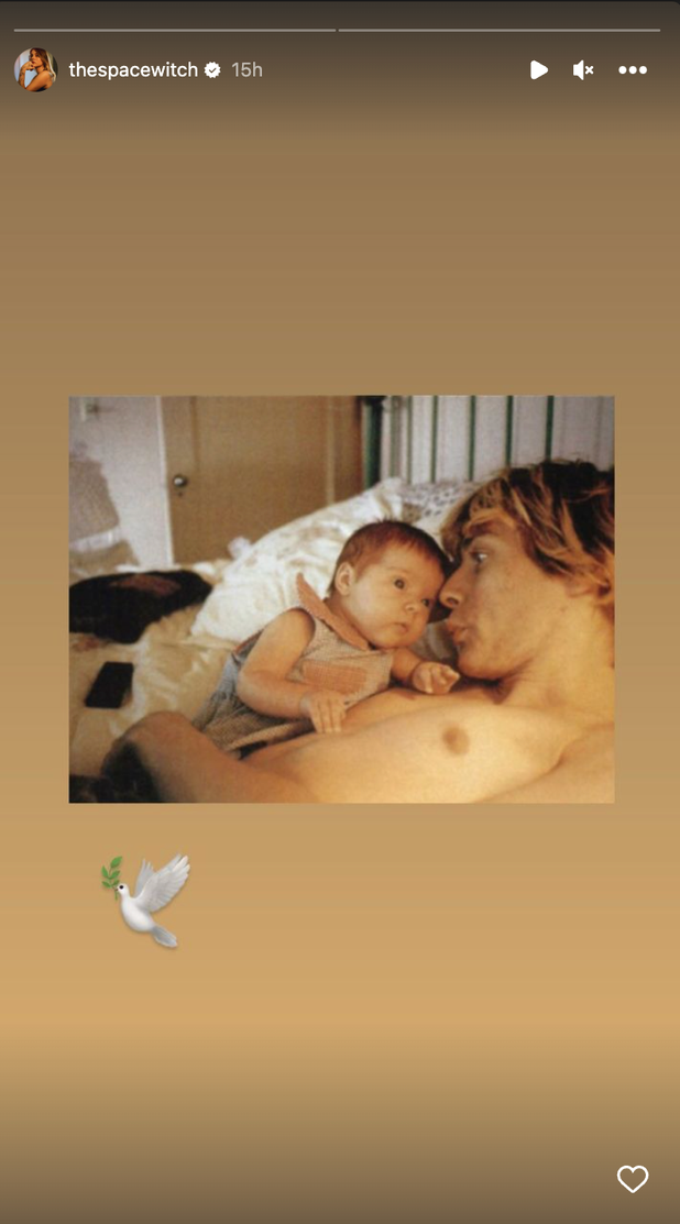Frances Bean Cobain as a baby with her dad, Kurt Cobain, on her Instagram Stories on March 5, 2023. | Source:  instagram.com/thespacewitch
