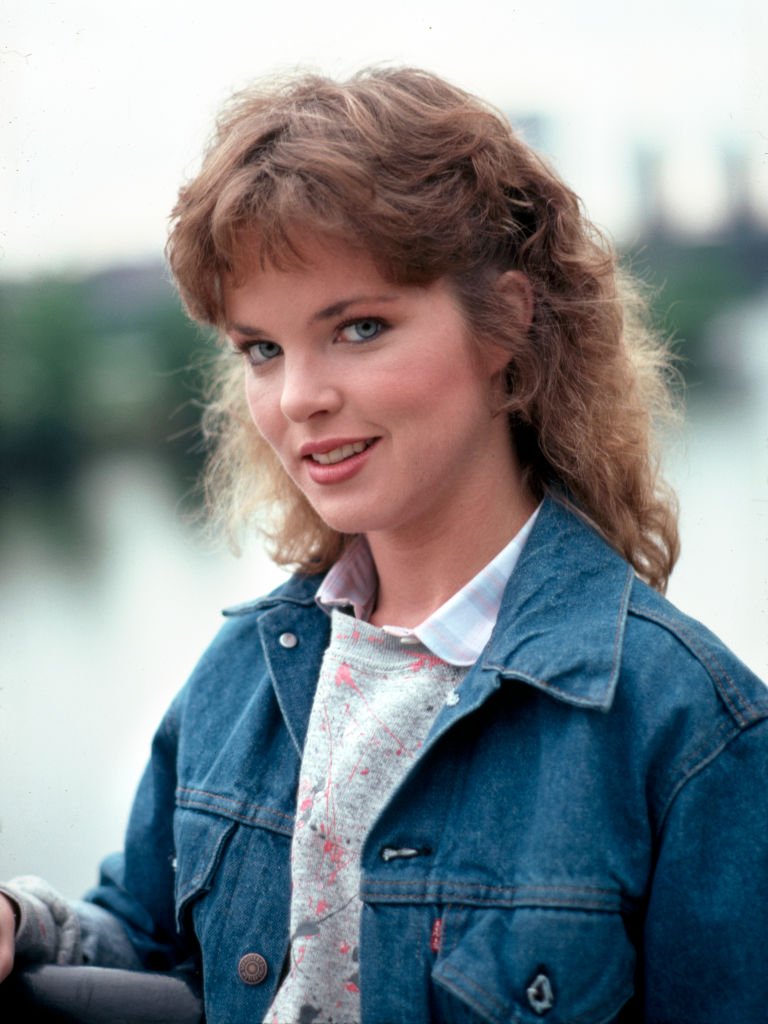 La actriz Melissa Sue Anderson en un retrato publicitario de la serie de televisión "First Affair" el 25 de octubre de 1983. | Foto: Getty Images