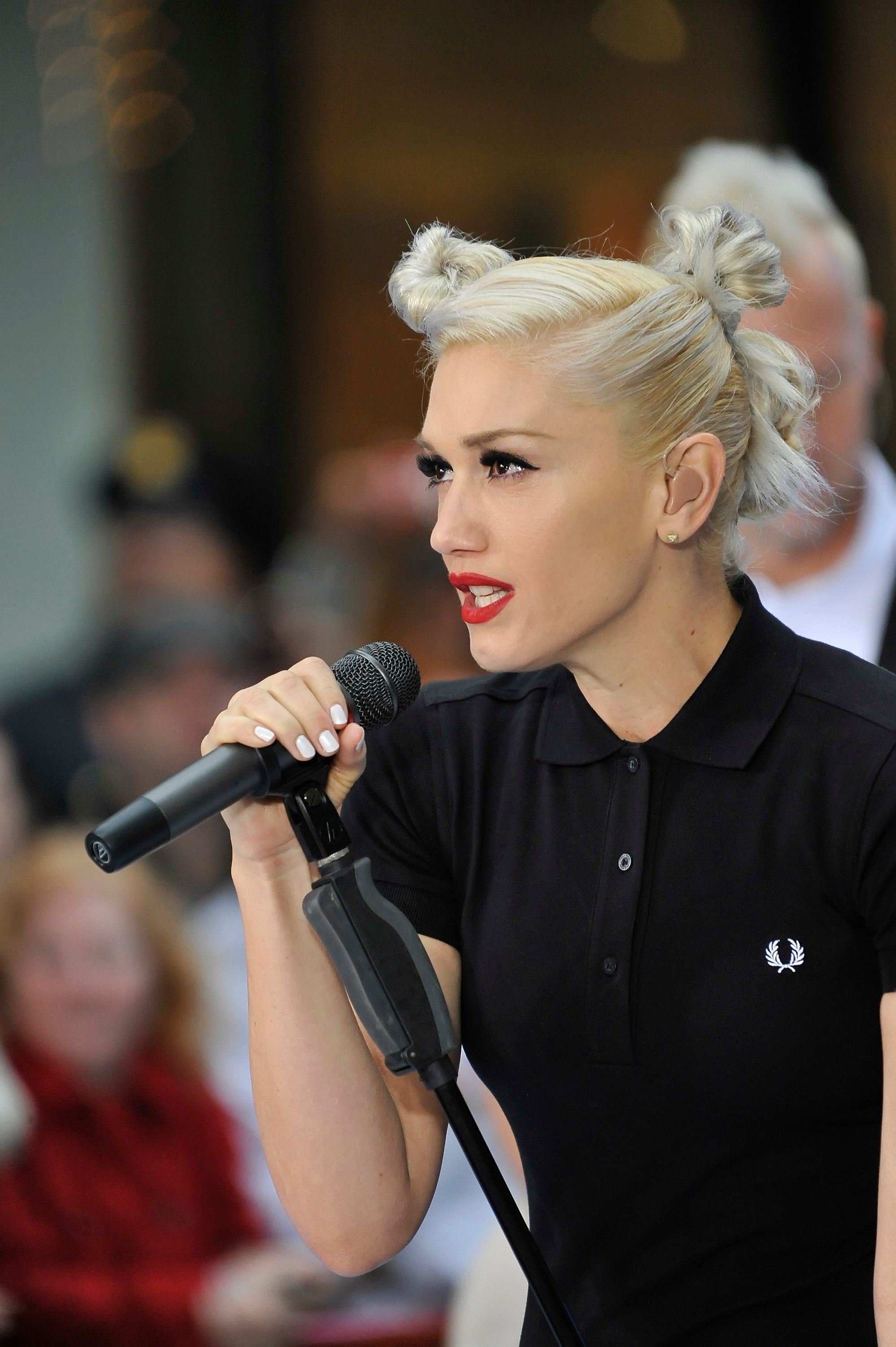 Gwen Stefani of on ABC's "Today" show at Rockefeller Center on May 1, 2009 in New York City. | Source: Getty Images