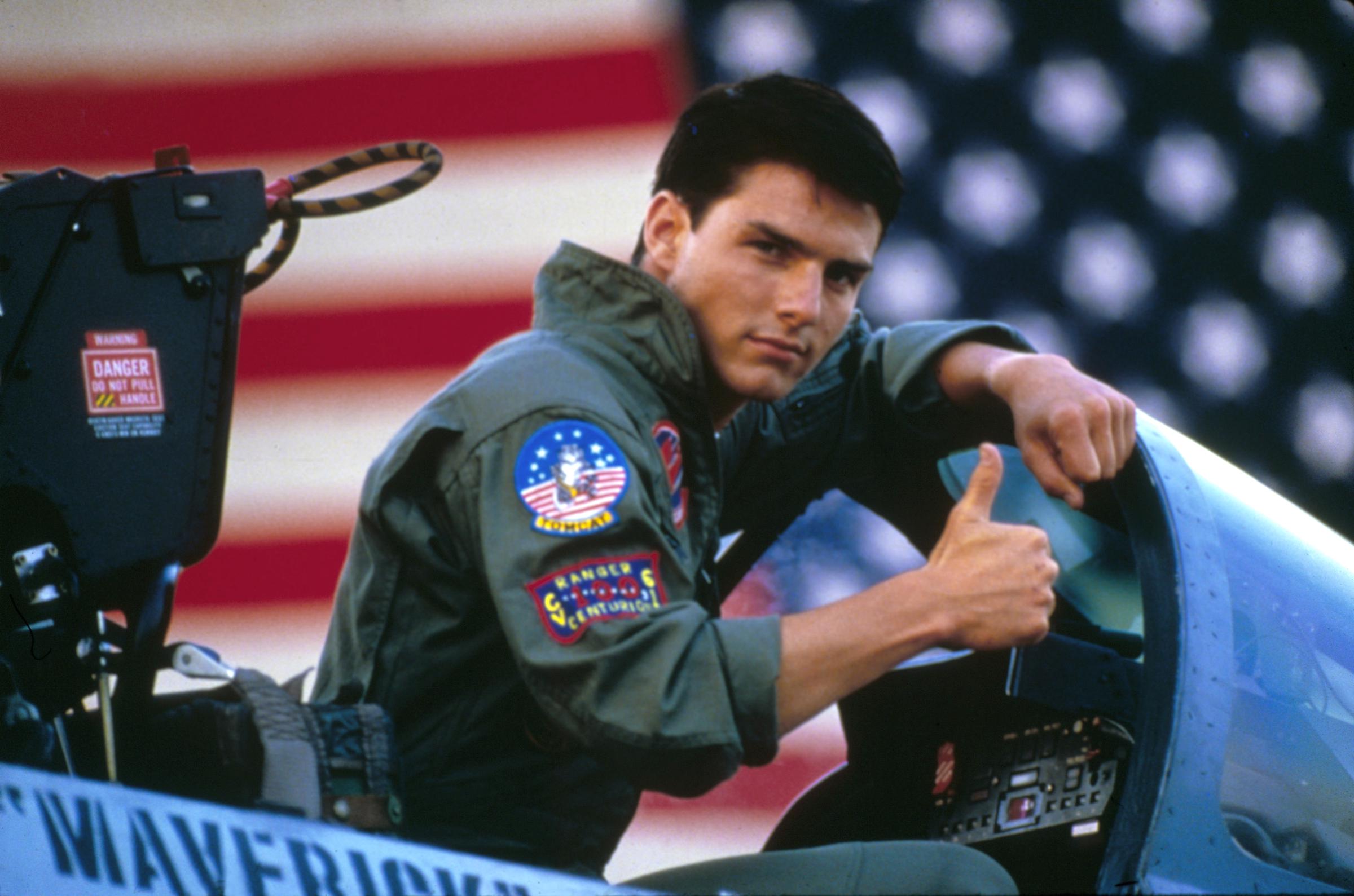 Tom Cruise on the set of "Top Gun" | Source: Getty Images