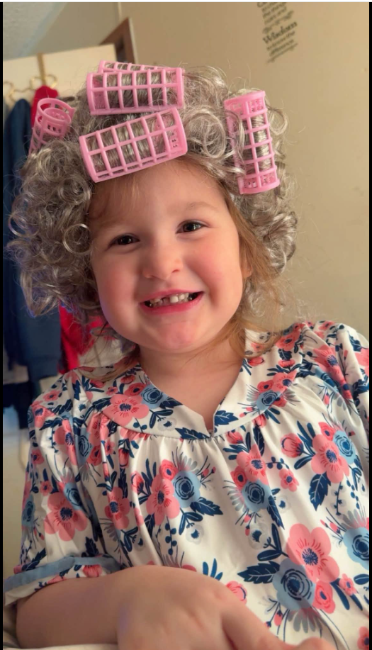 Emersyn "Emmy" Bridgers smiles in a family photo shared before her death. As investigators worked to determine what happened, authorities revealed that the 6-year-old's scheduled surgery ultimately did not take place and said they were awaiting medical records to learn what treatment she received before she died. | Source: Facebook/Jordan Thompson