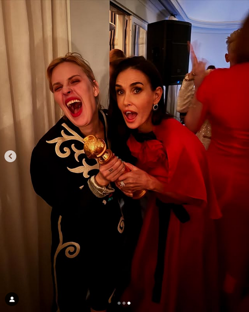 Tallulah Willis and Demi Moore pose with the actress's trophy after her 2025 Golden Globe Awards win, from a post dated January 5, 2025 | Source: Instagram/buuski