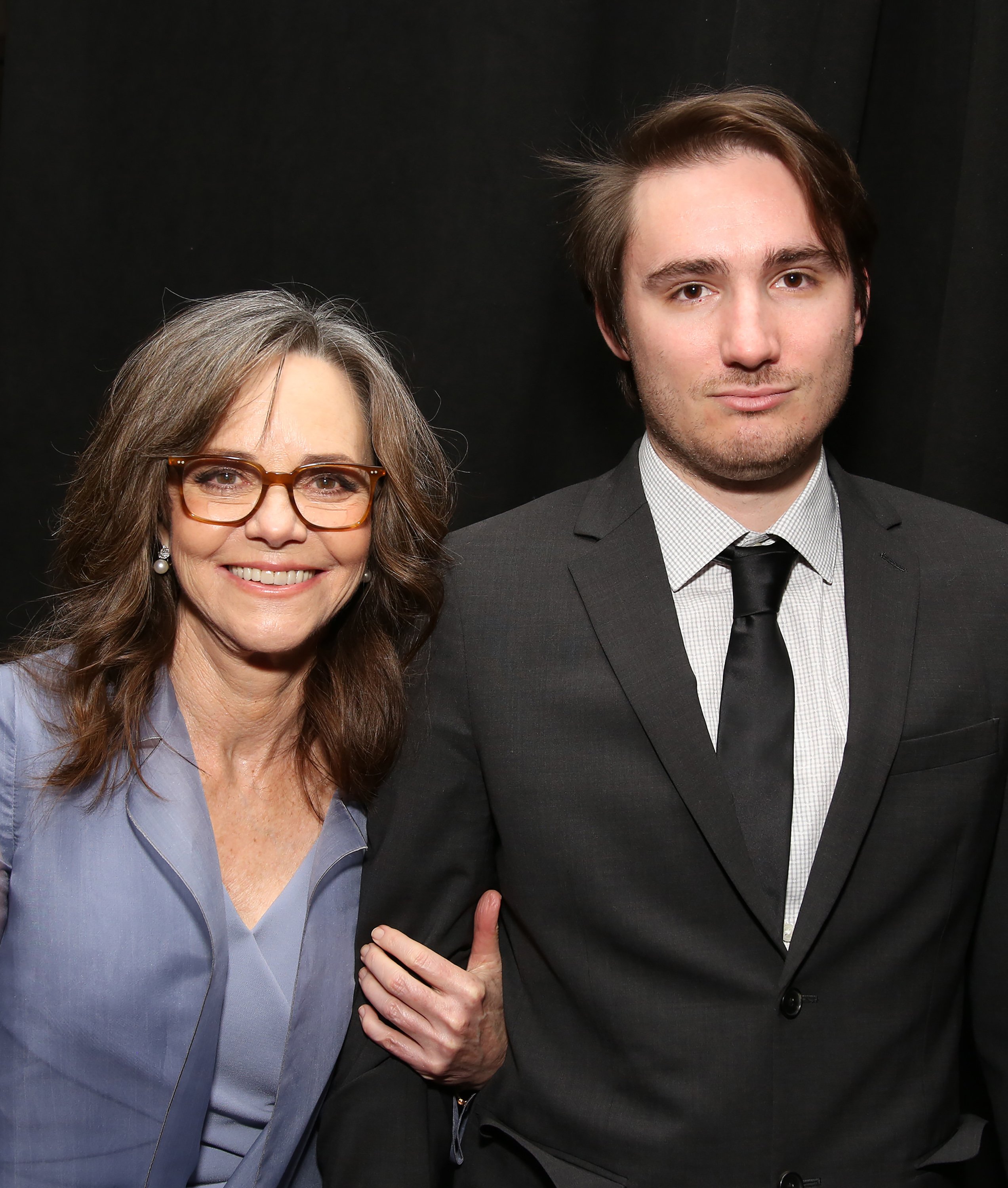 Sally Field and her son Samuel Greisman at The Actors Fund Annual Gala on May 8, 2017, in New York City | Source: Getty Images