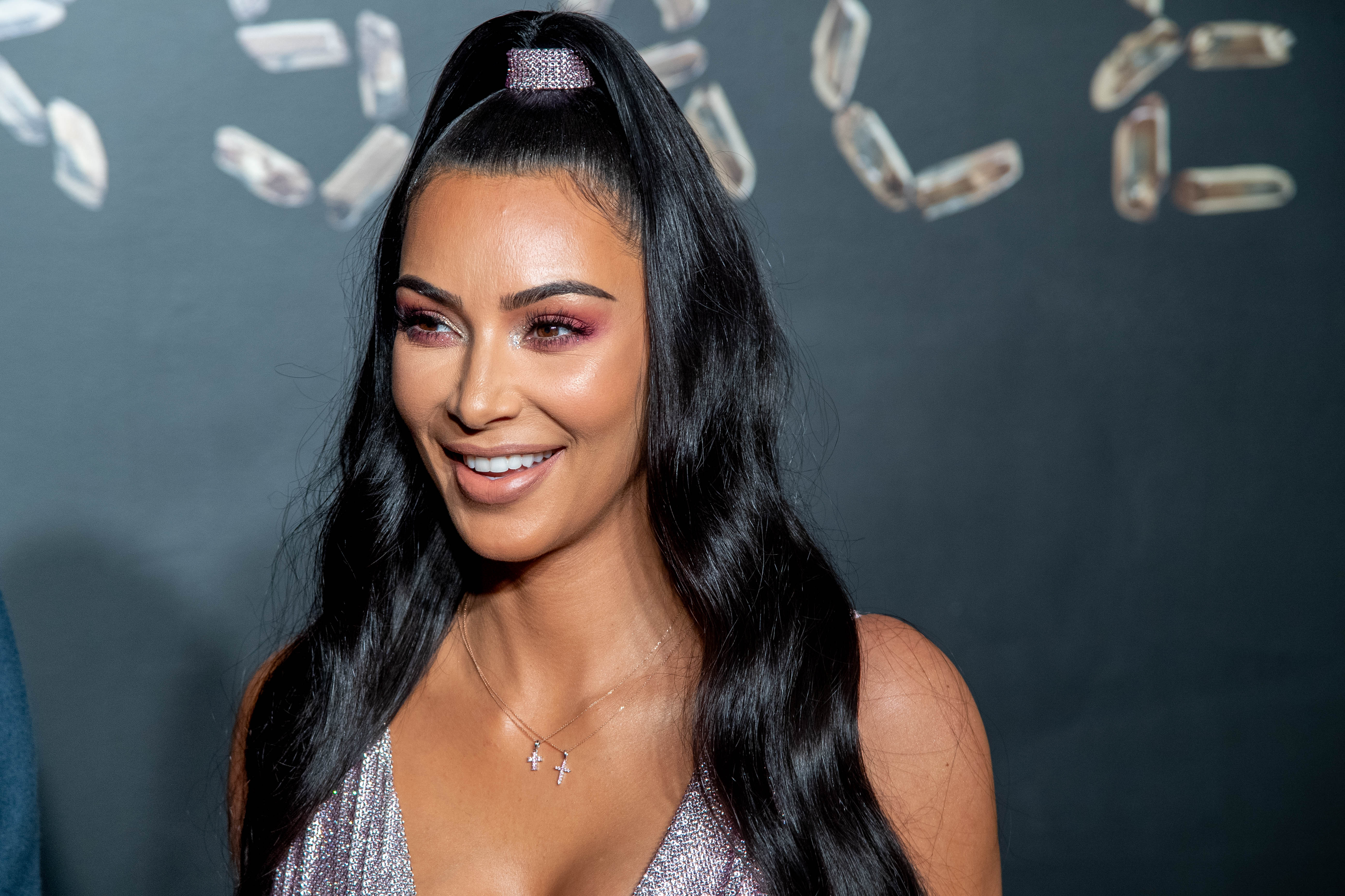 Kim Kardashian West attends the Versace fall 2019 fashion show at the American Stock Exchange Building in lower Manhattan on December 02, 2018 in New York City. | Photo: Getty Images